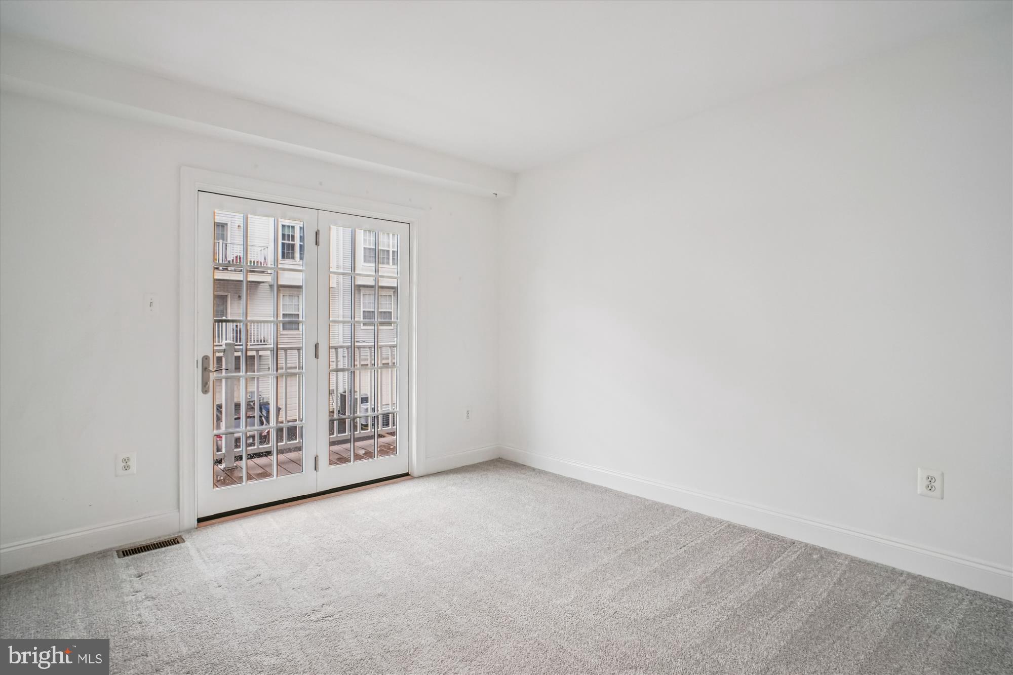 JEFFERSON PARK - Residential