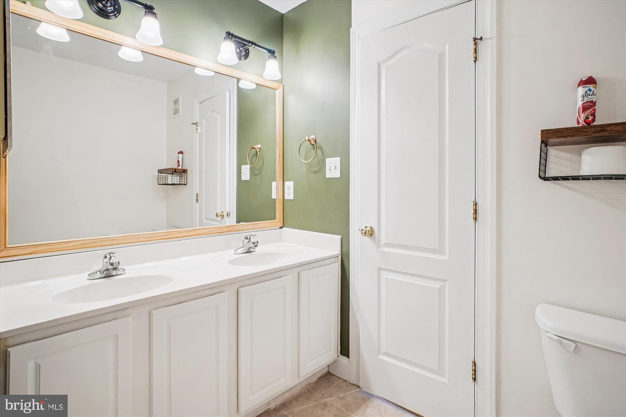 JEFFERSON PARK - Residential