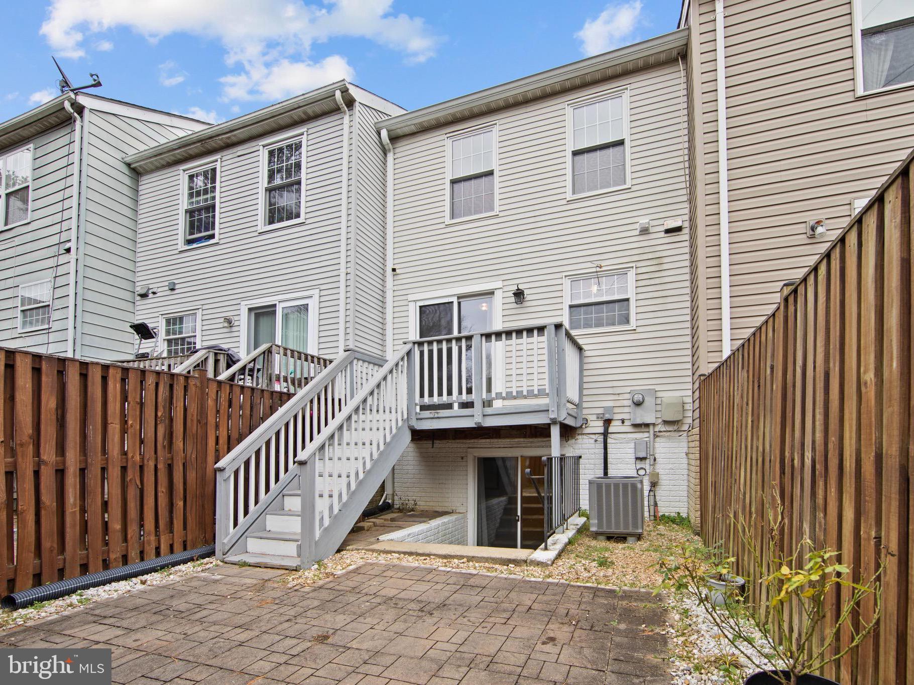 MANCHESTER LAKES - Residential