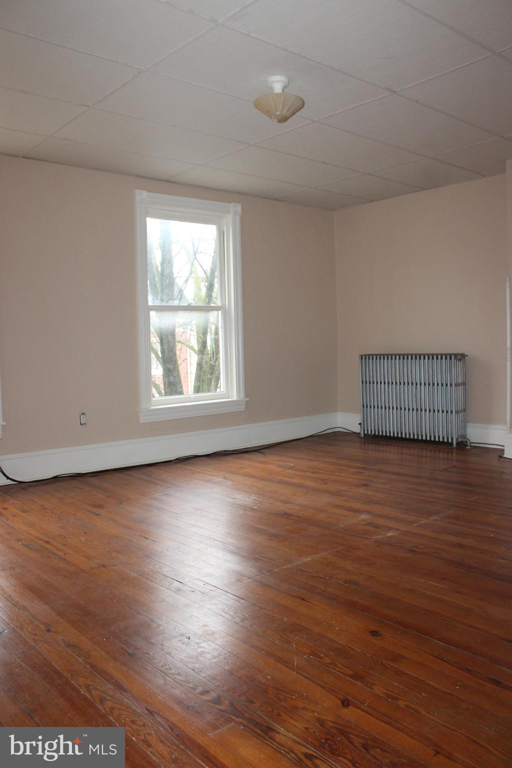 SHREWSBURY BORO - Residential Lease