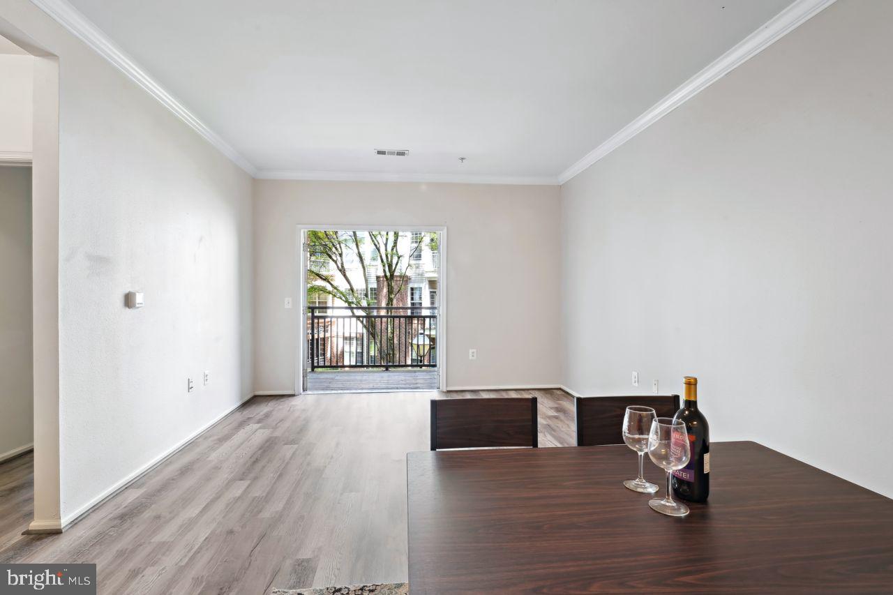 HIGH POINT AT JEFFERSON PARK - Residential