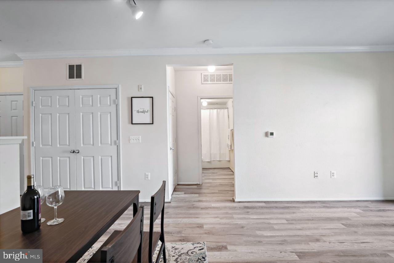 HIGH POINT AT JEFFERSON PARK - Residential