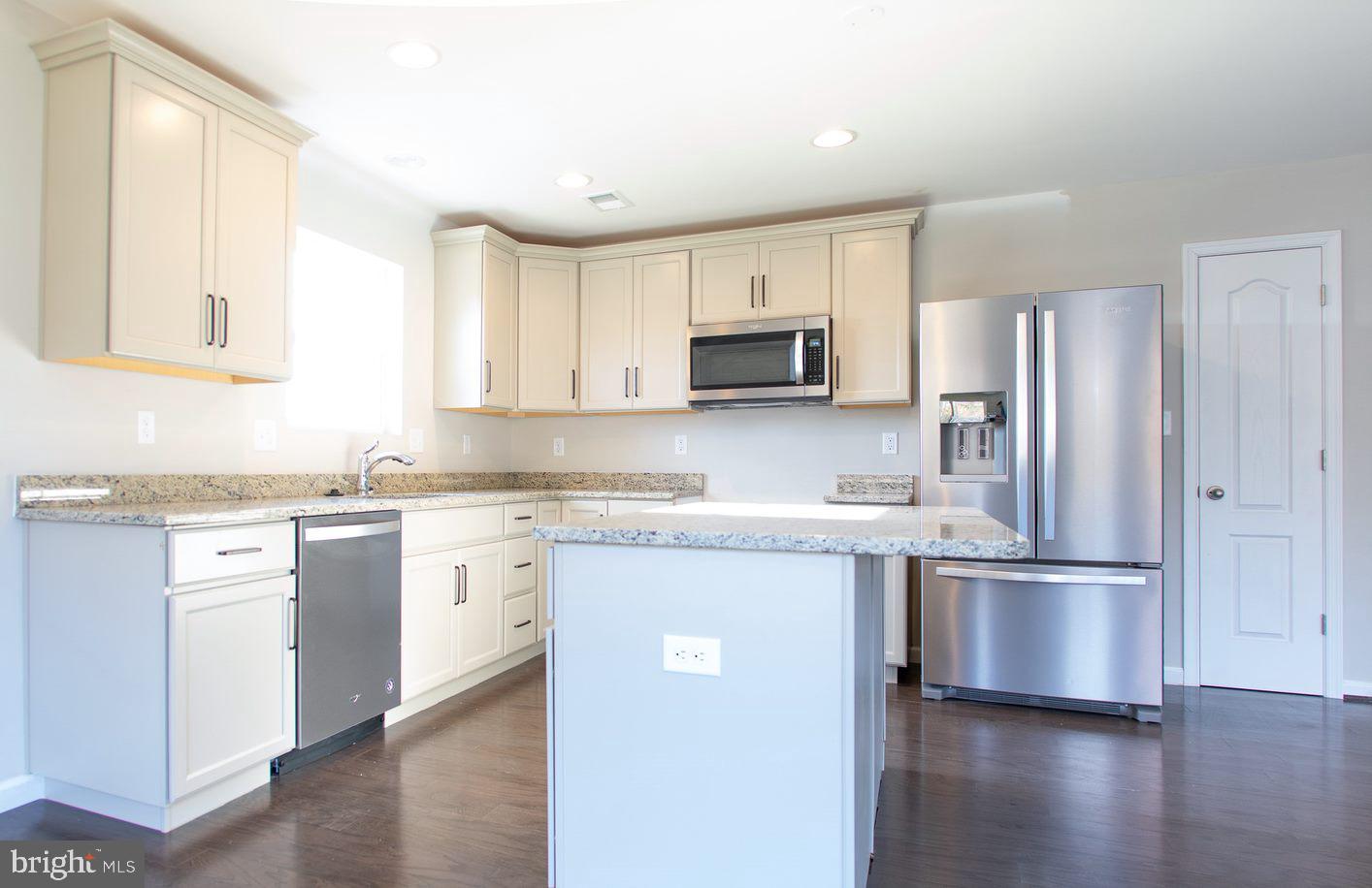 MORNING DOVE ESTATES - Residential