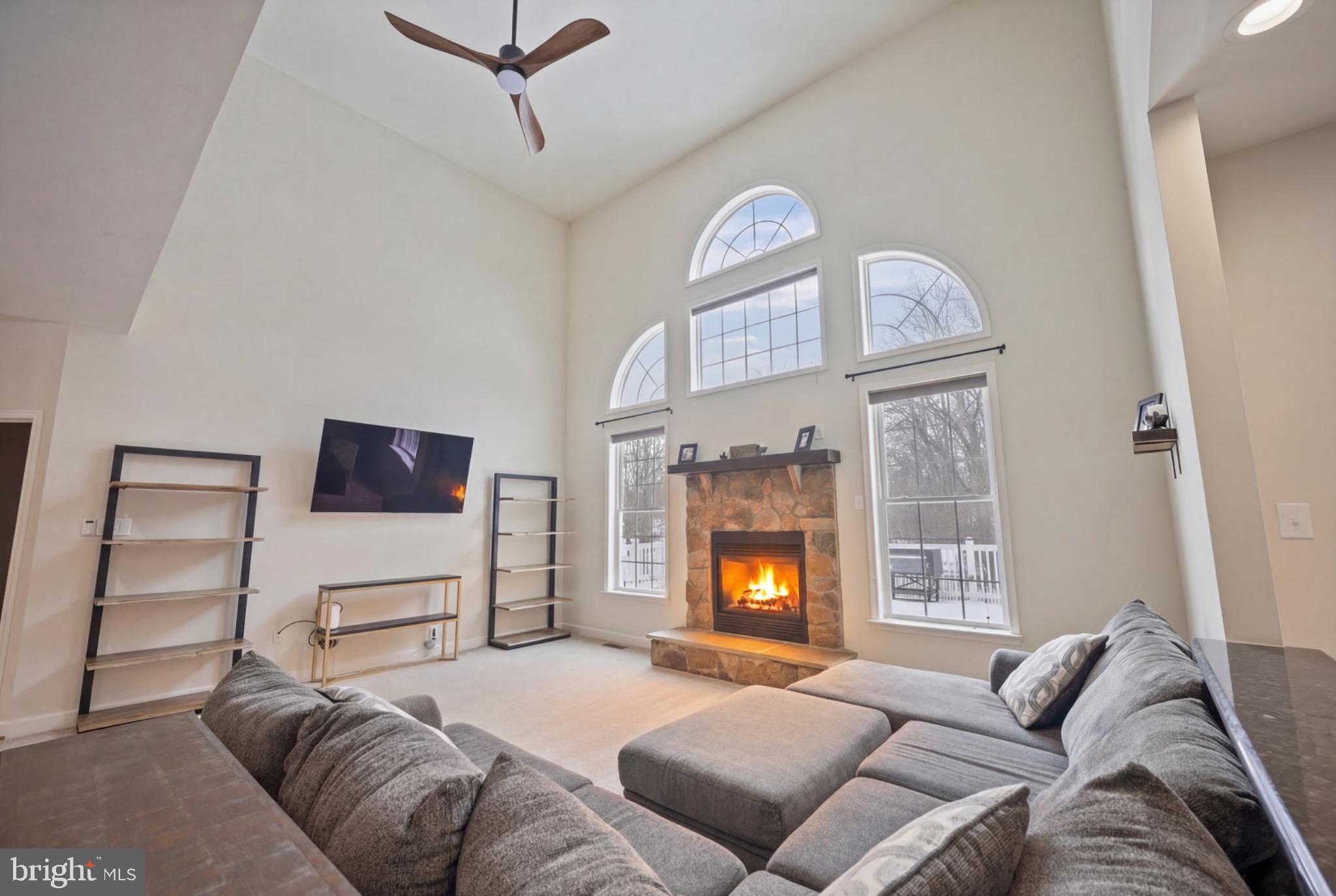 TIRA ESTATES - Residential