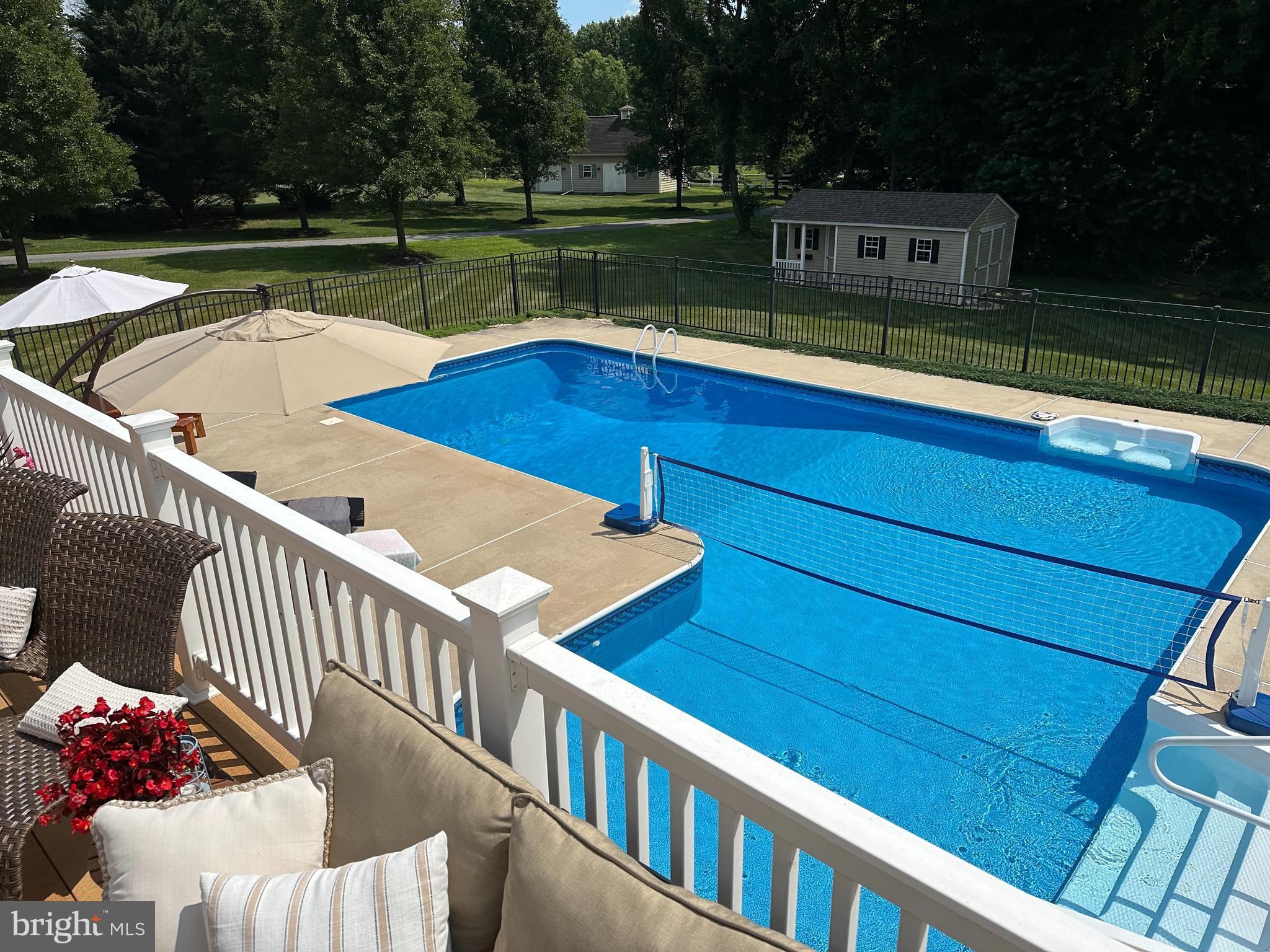 TIRA ESTATES - Residential