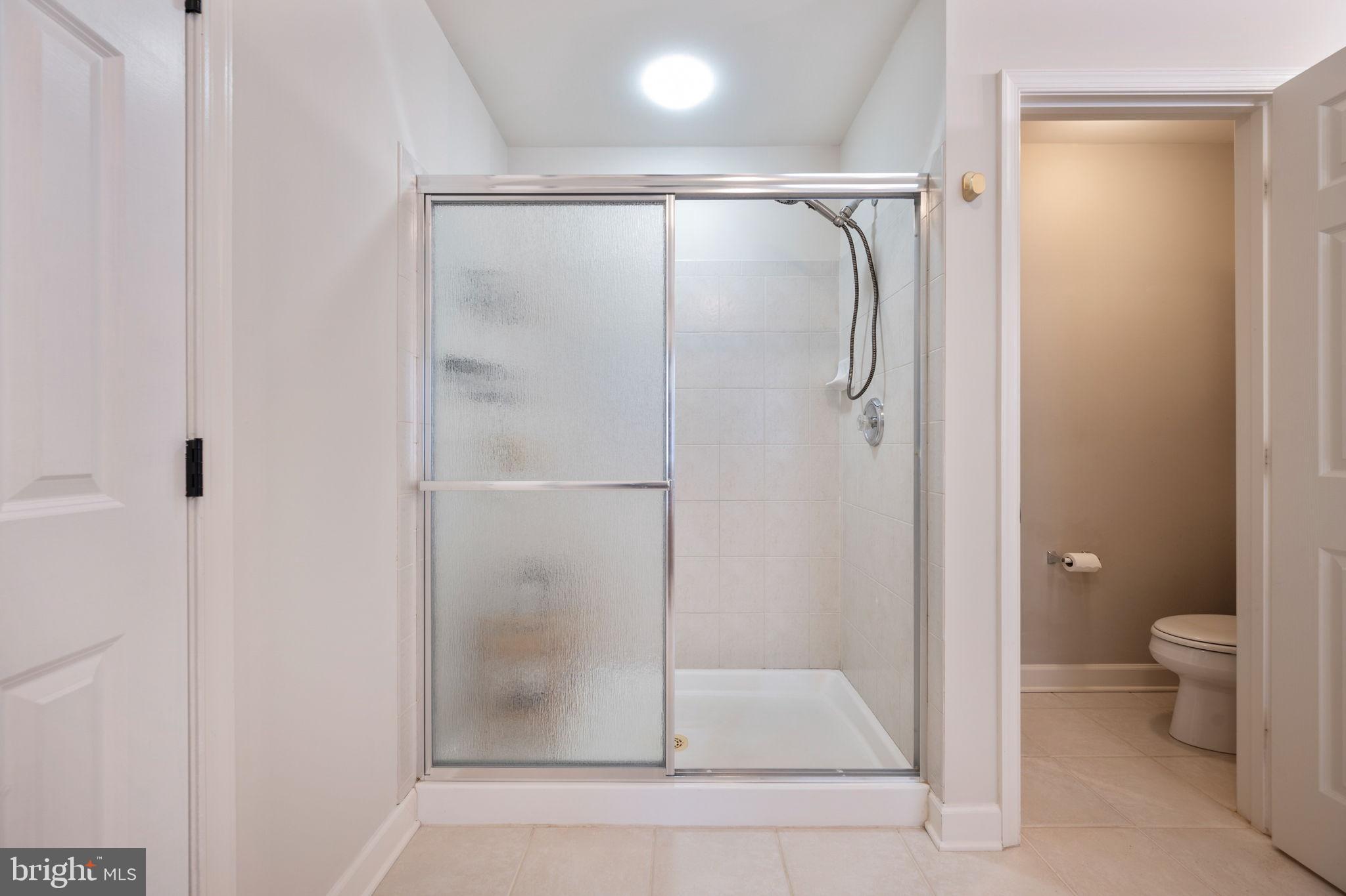 TIRA ESTATES - Residential