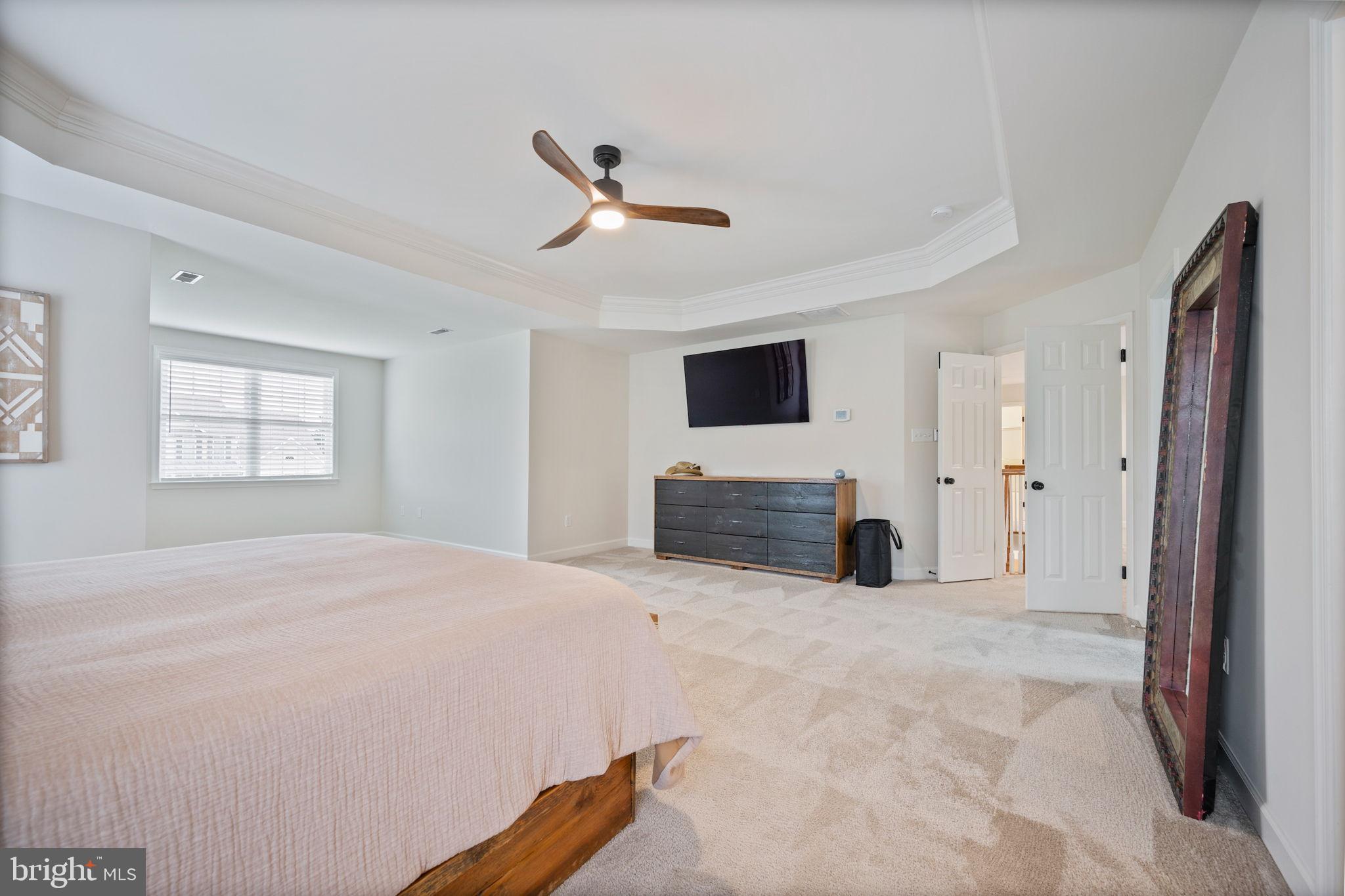 TIRA ESTATES - Residential