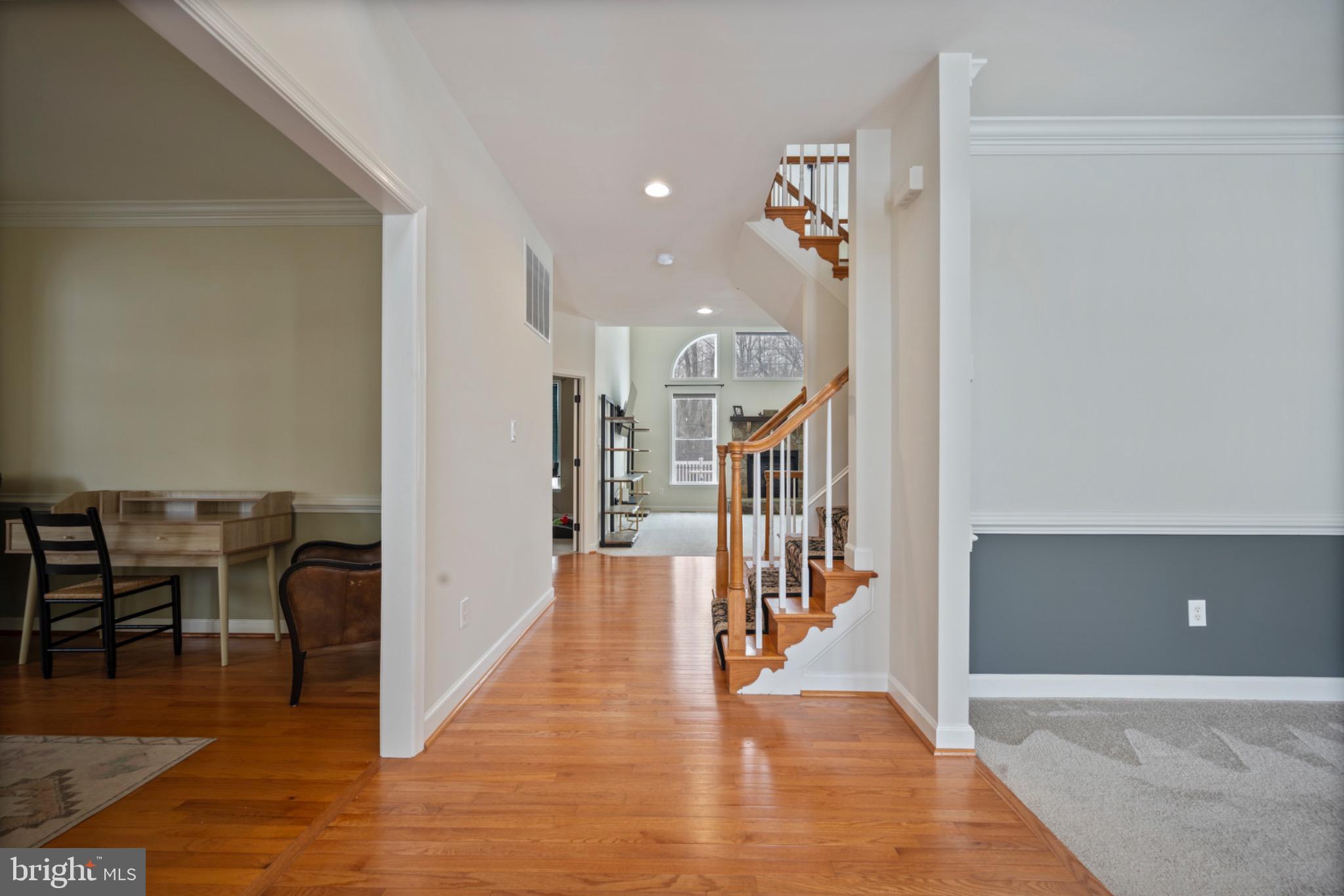 TIRA ESTATES - Residential