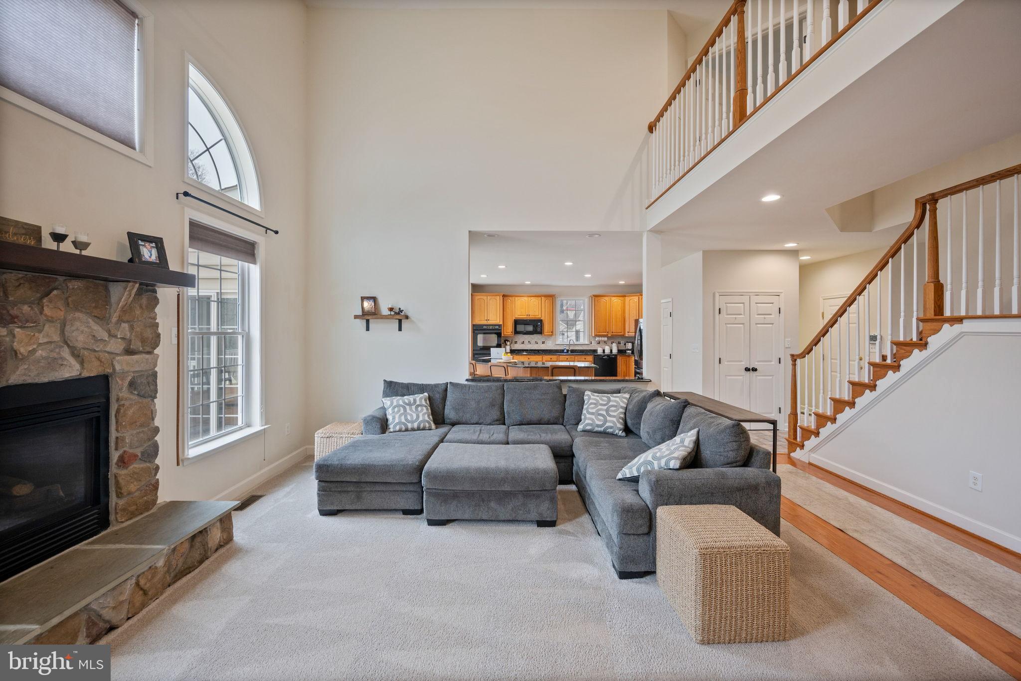 TIRA ESTATES - Residential