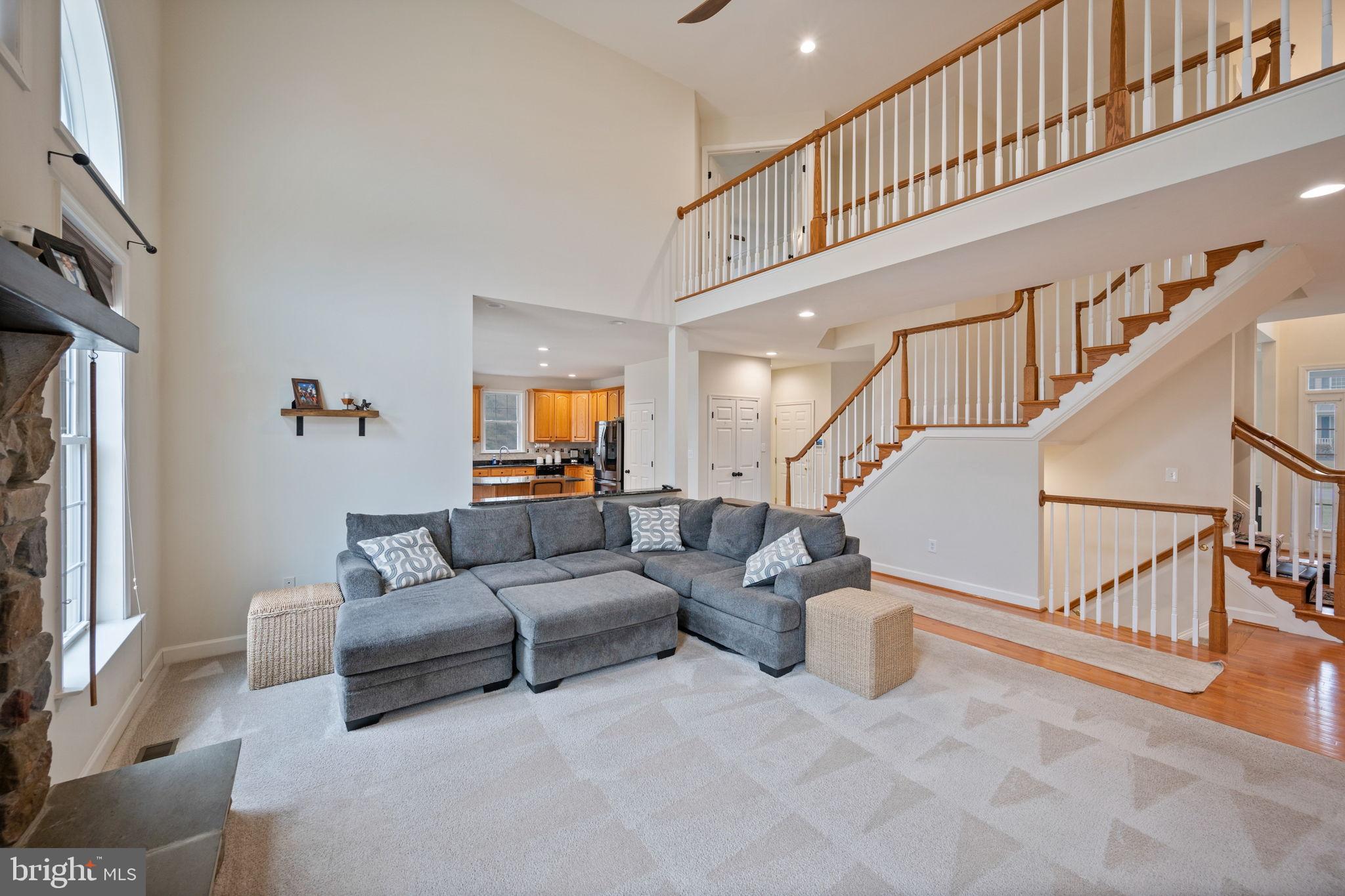 TIRA ESTATES - Residential