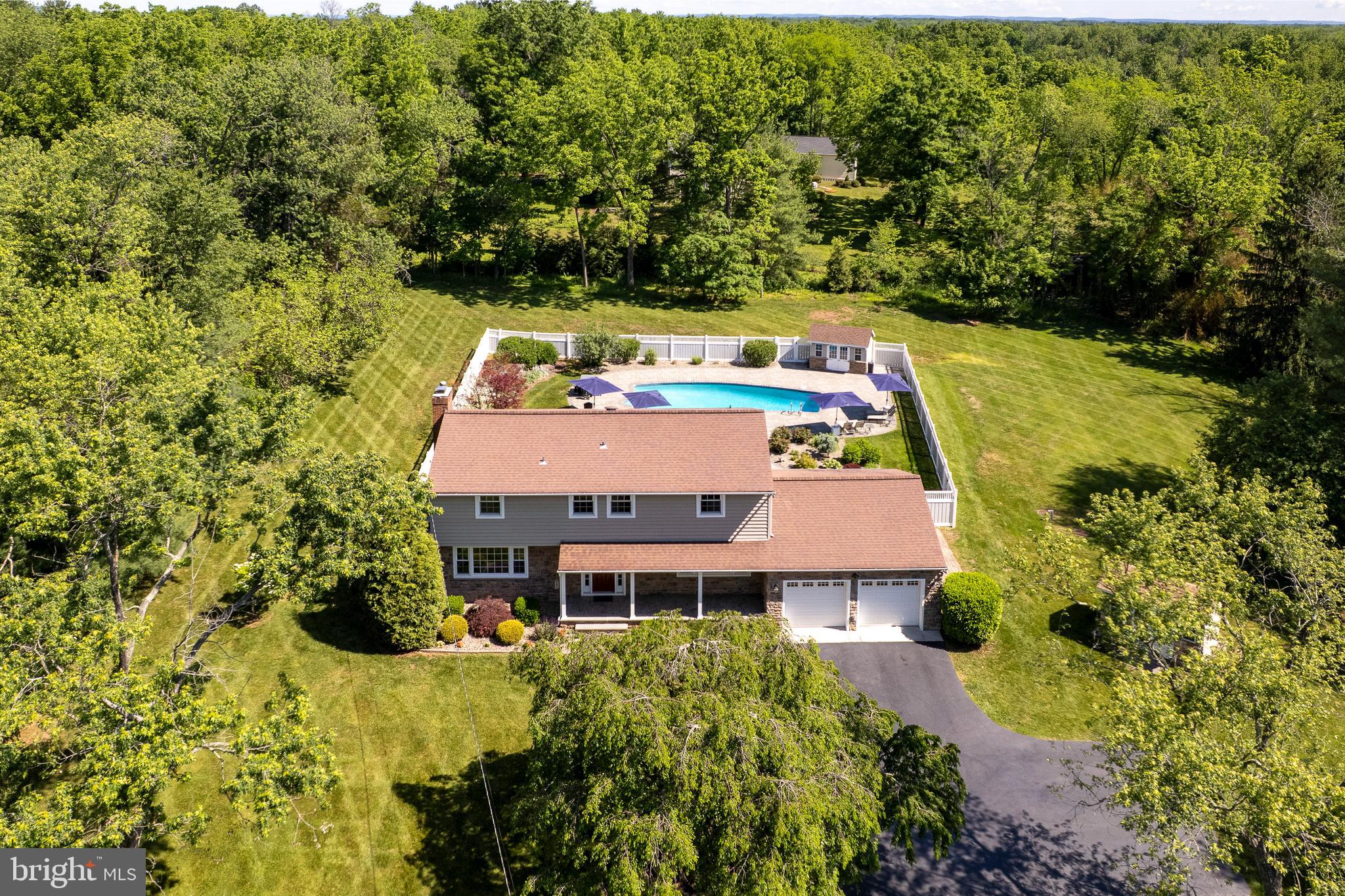 22 CLEVELAND CIRCLE