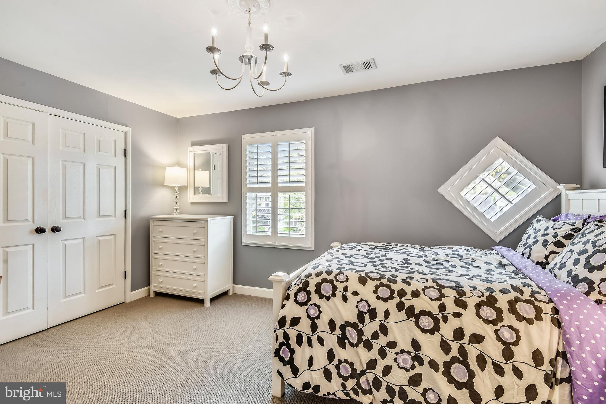 HEATHER HEIGHTS - Residential