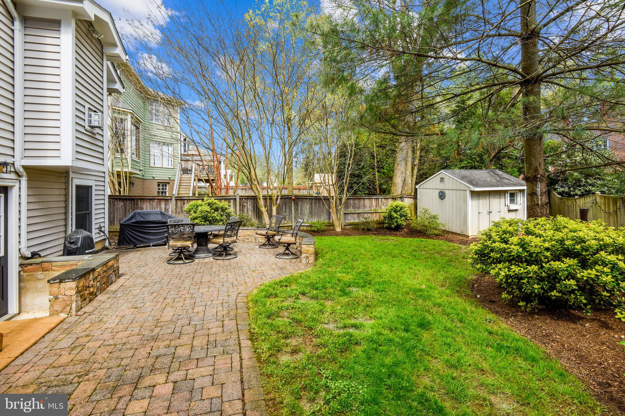 HEATHER HEIGHTS - Residential