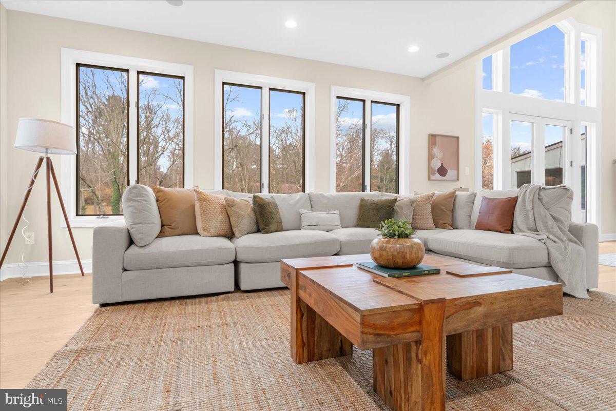 ECHO VALLEY - Residential