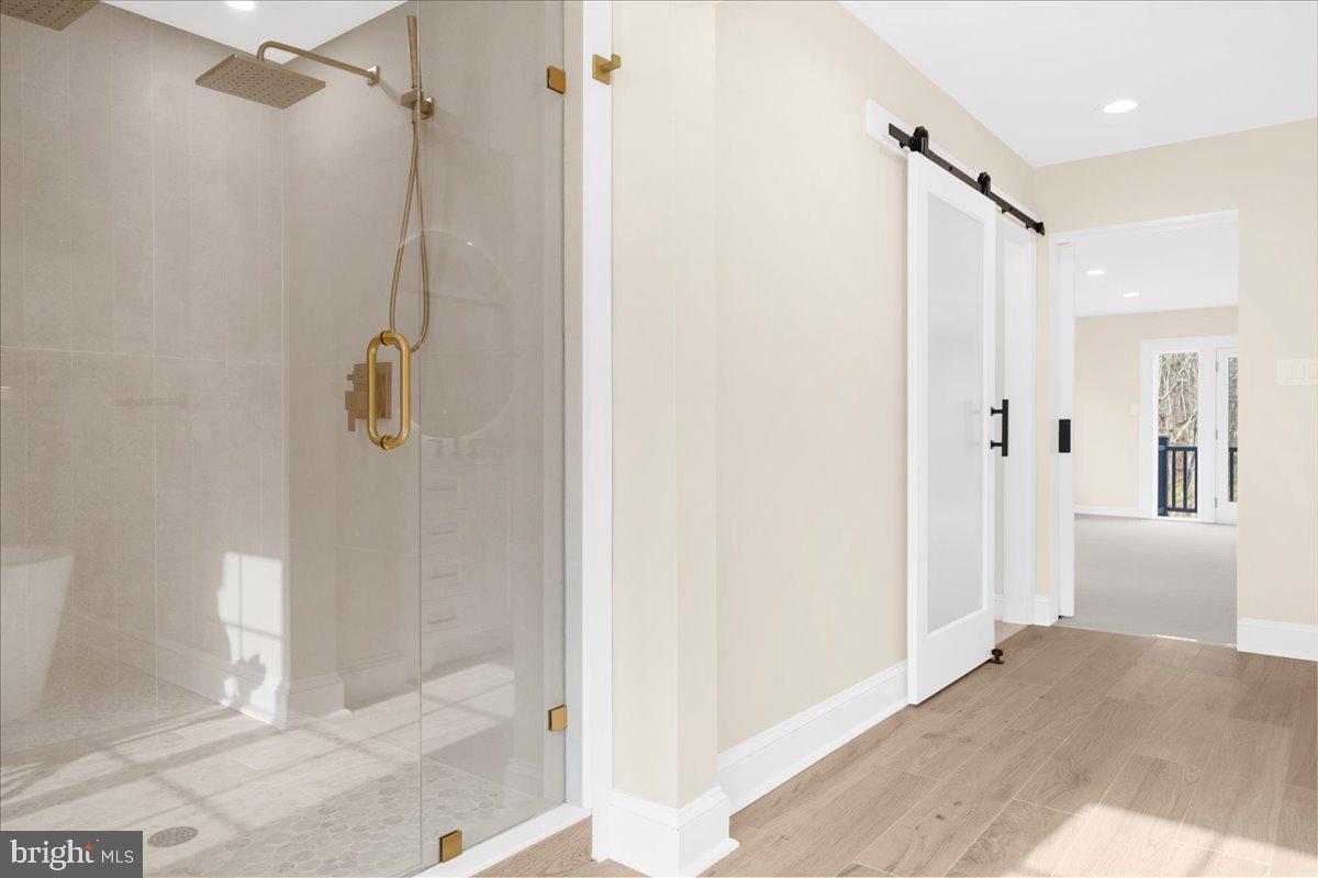 ECHO VALLEY - Residential