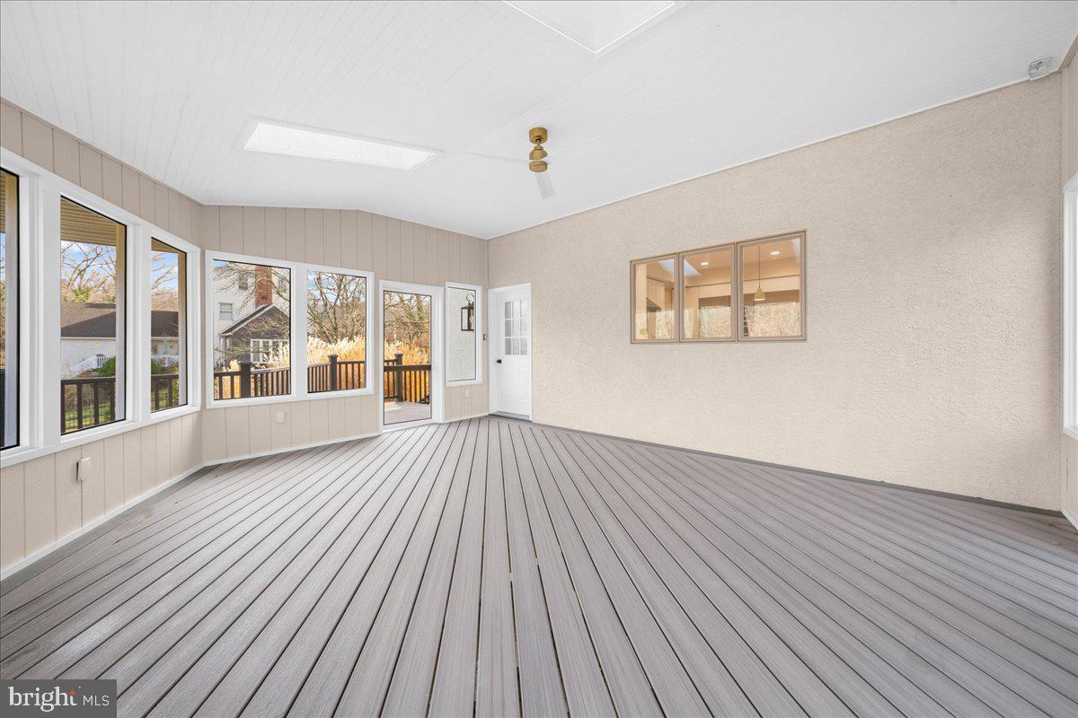 ECHO VALLEY - Residential