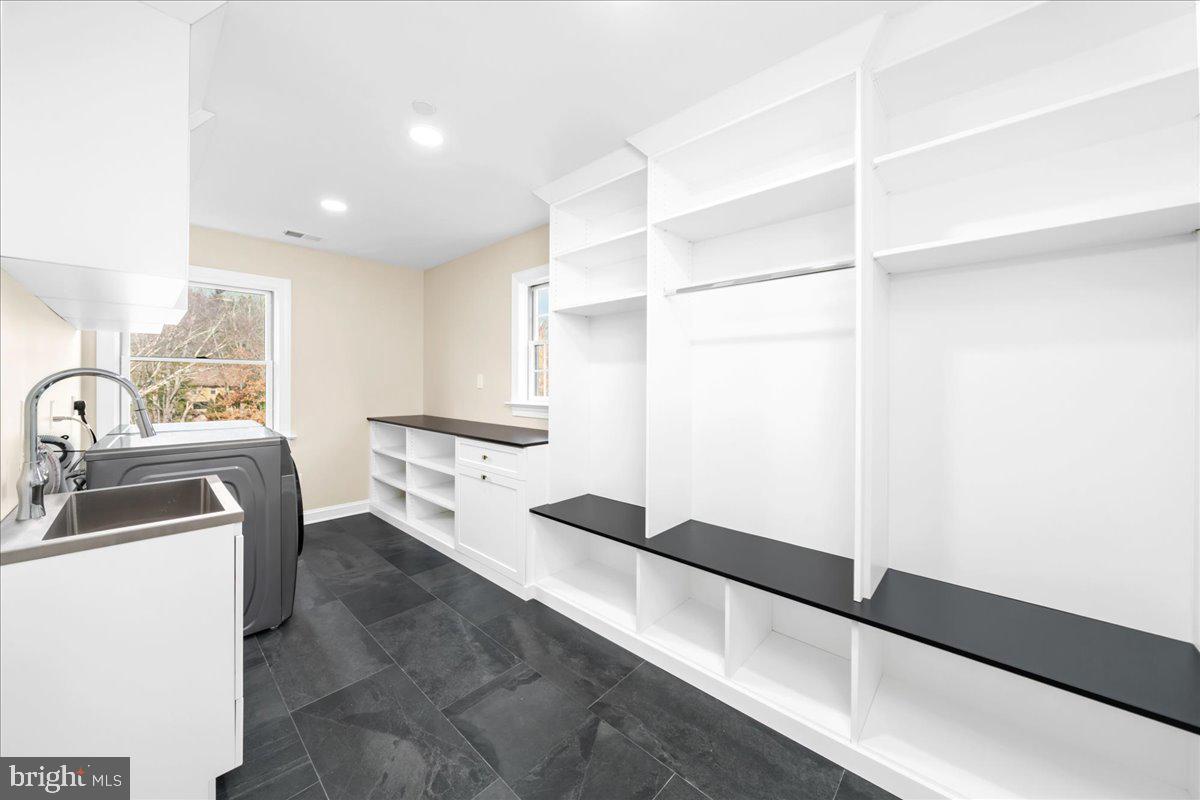 ECHO VALLEY - Residential