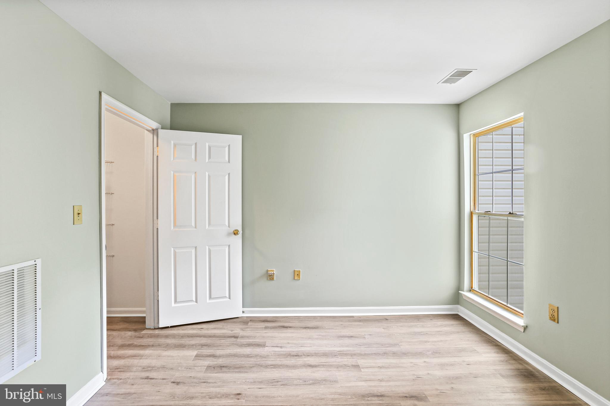 RUSSETT - Residential Lease