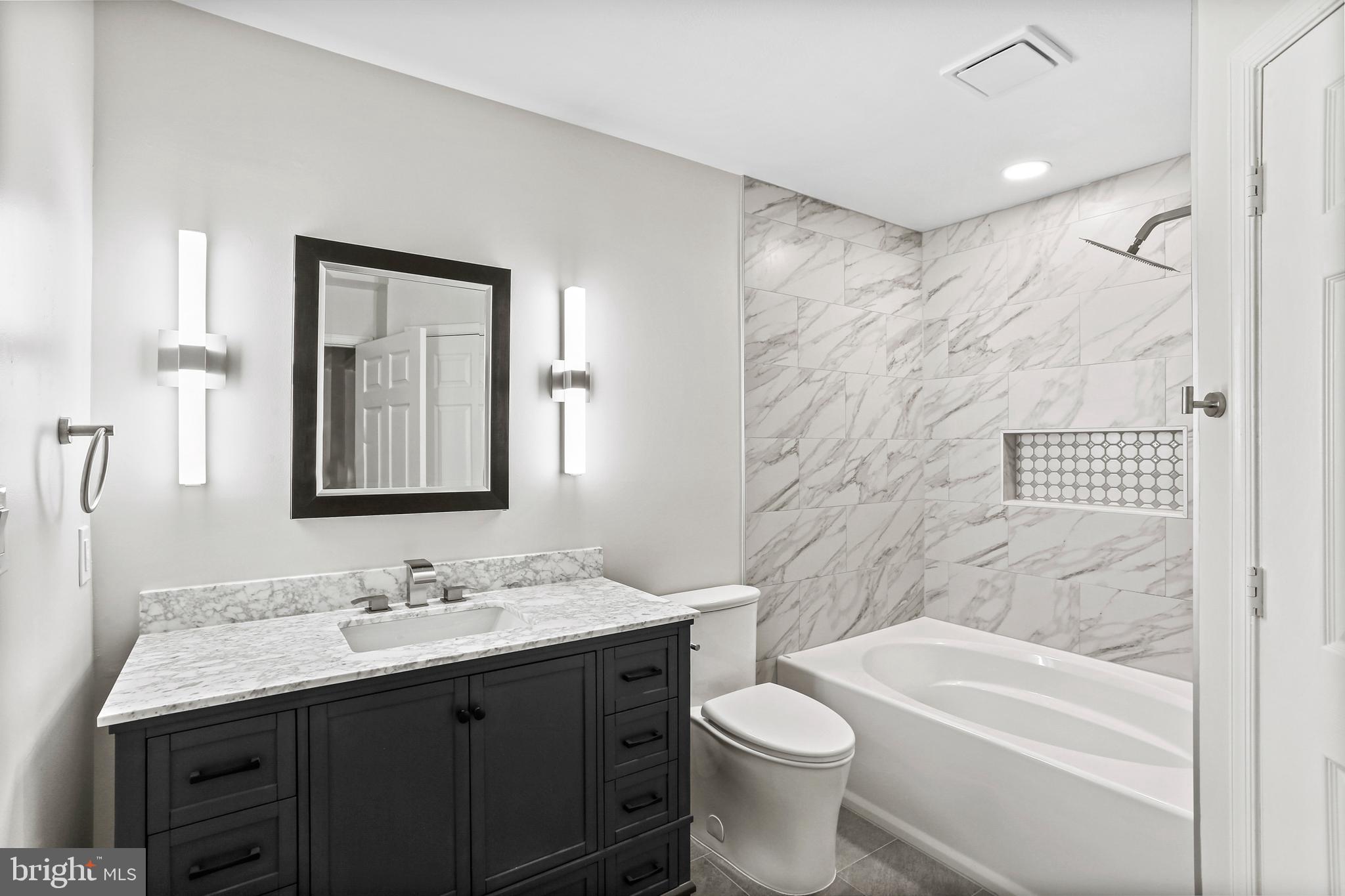 RUSSETT - Residential Lease