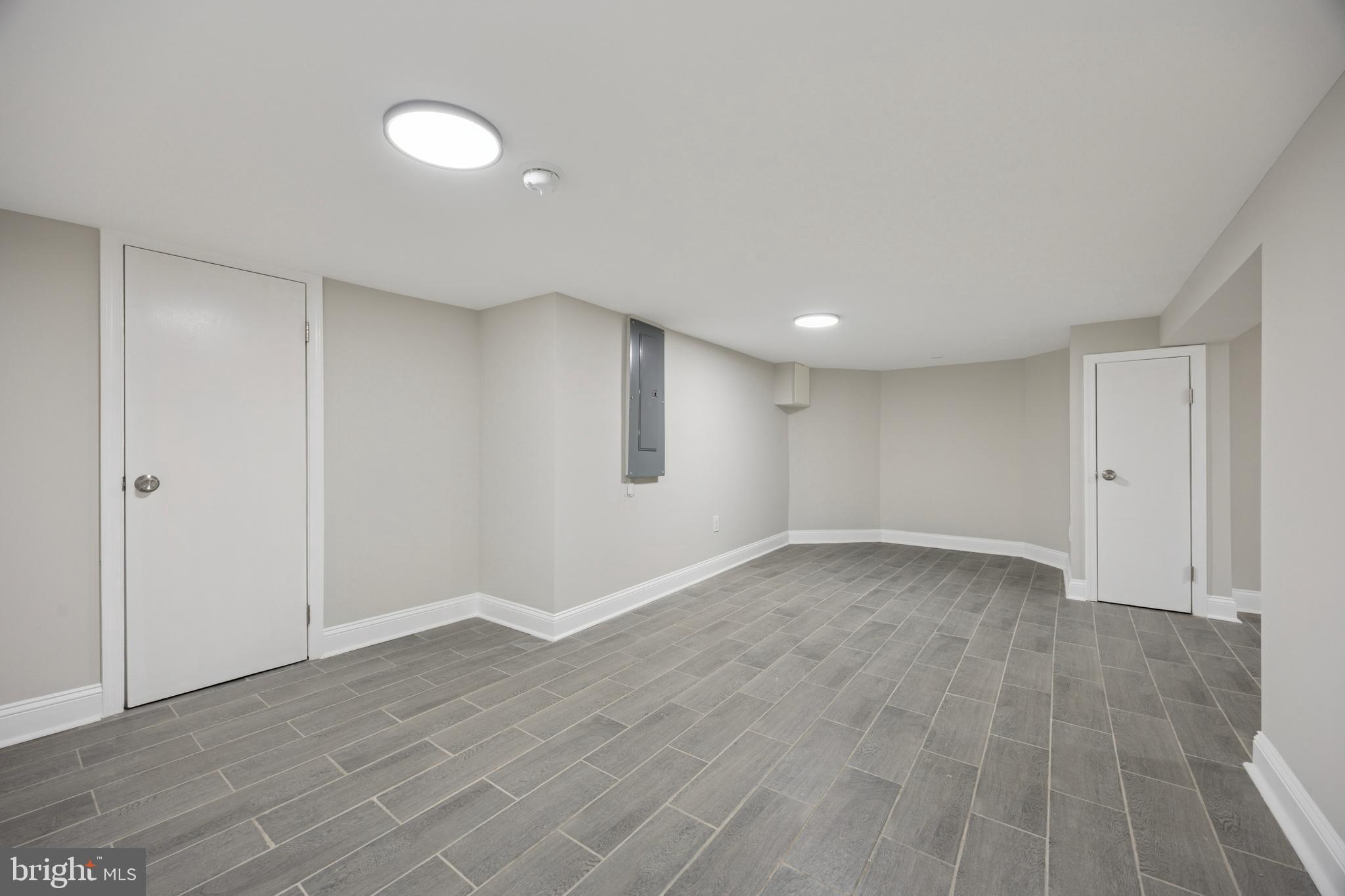 RIDLEY PARK - Residential