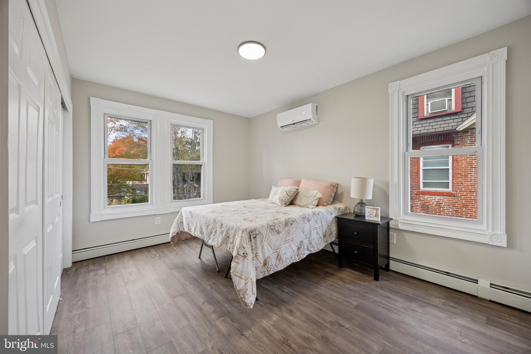 RIDLEY PARK - Residential