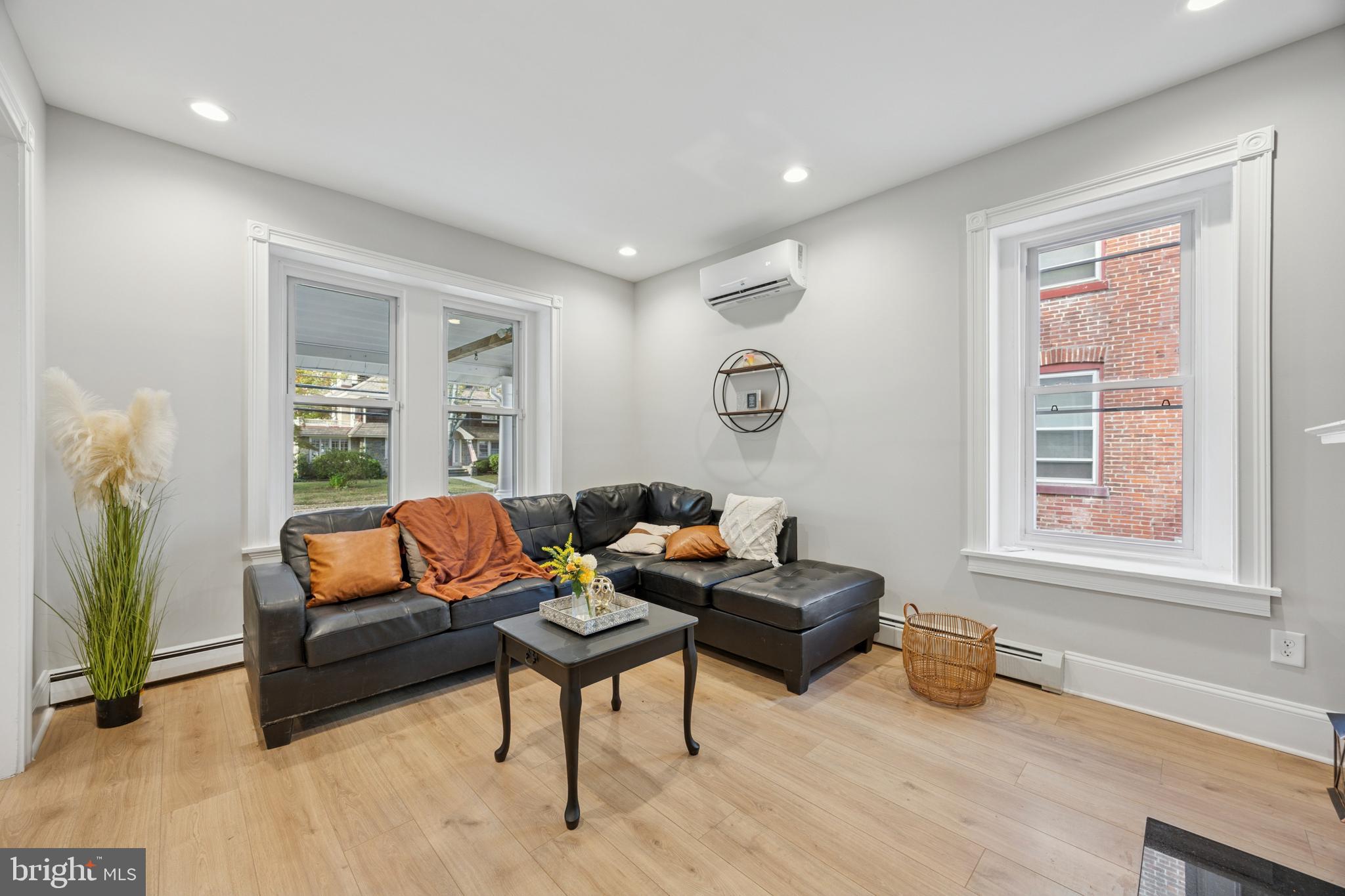 RIDLEY PARK - Residential