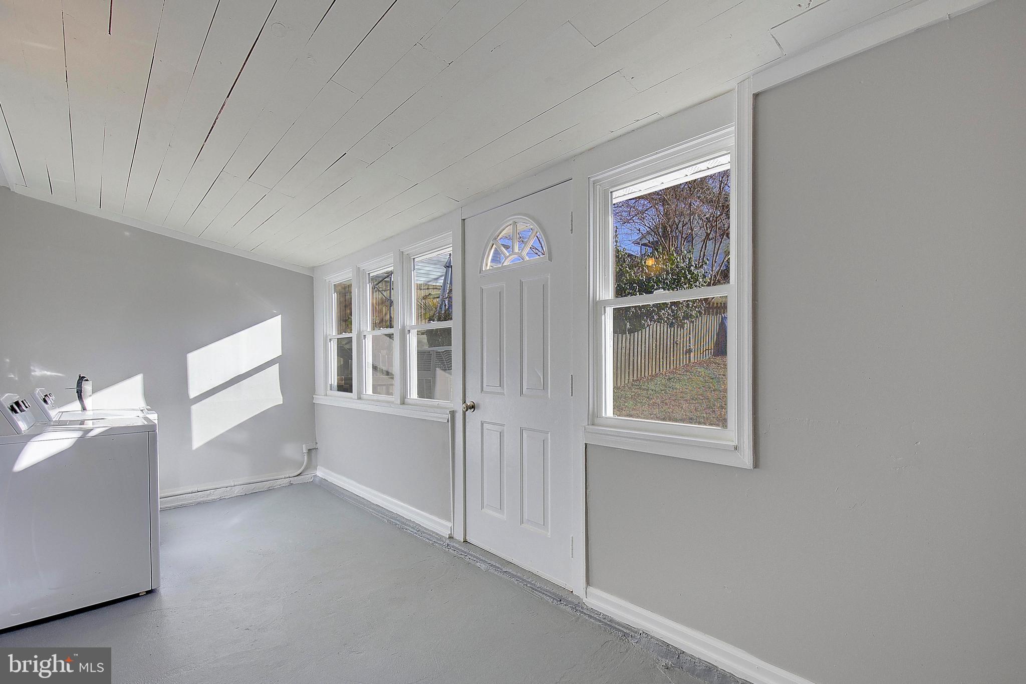 NORTH CHESAPEAKE BEACH - Residential Lease