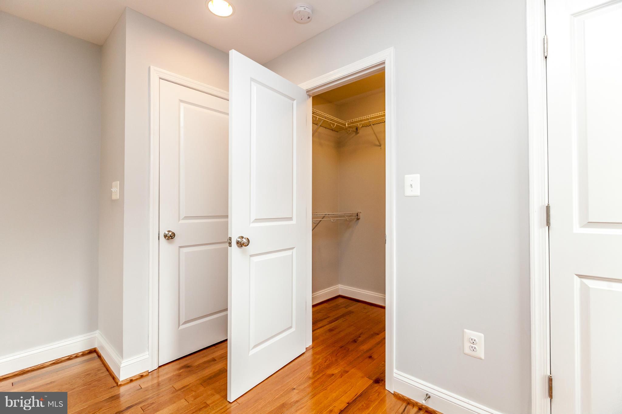 PEN LUCY - Residential