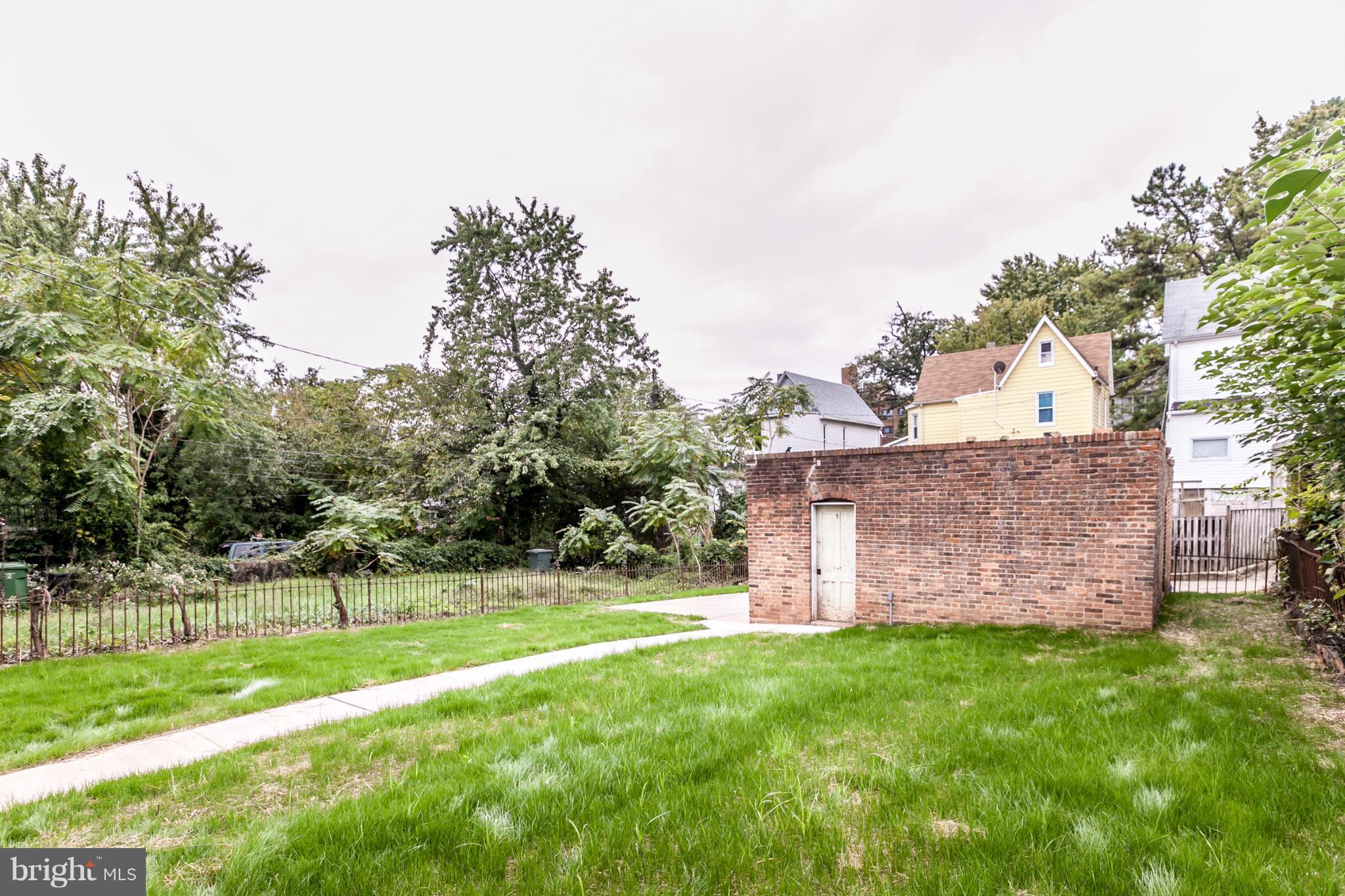 PEN LUCY - Residential