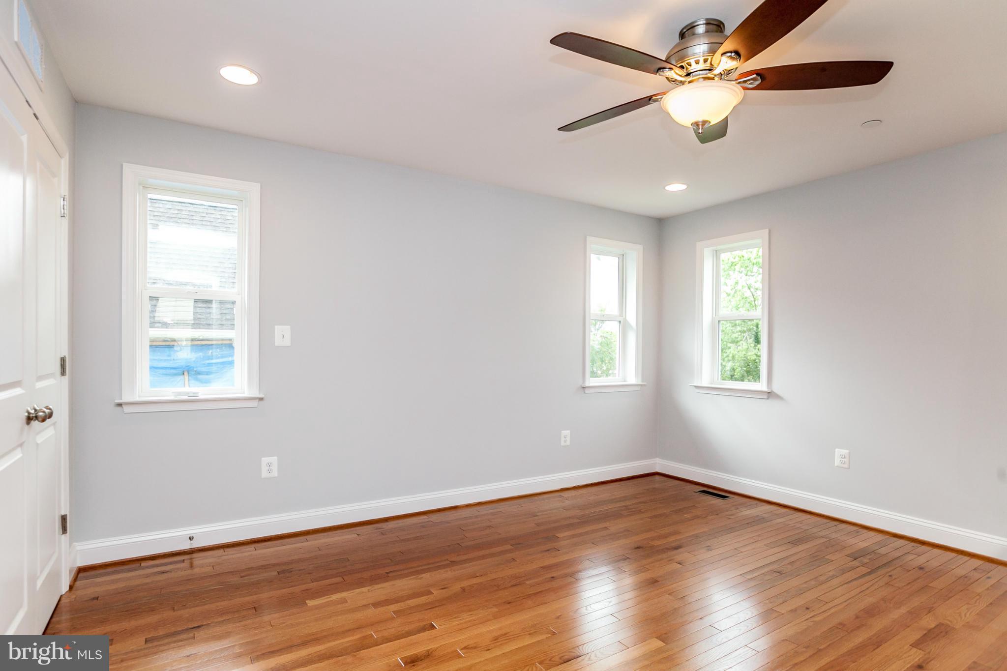 PEN LUCY - Residential