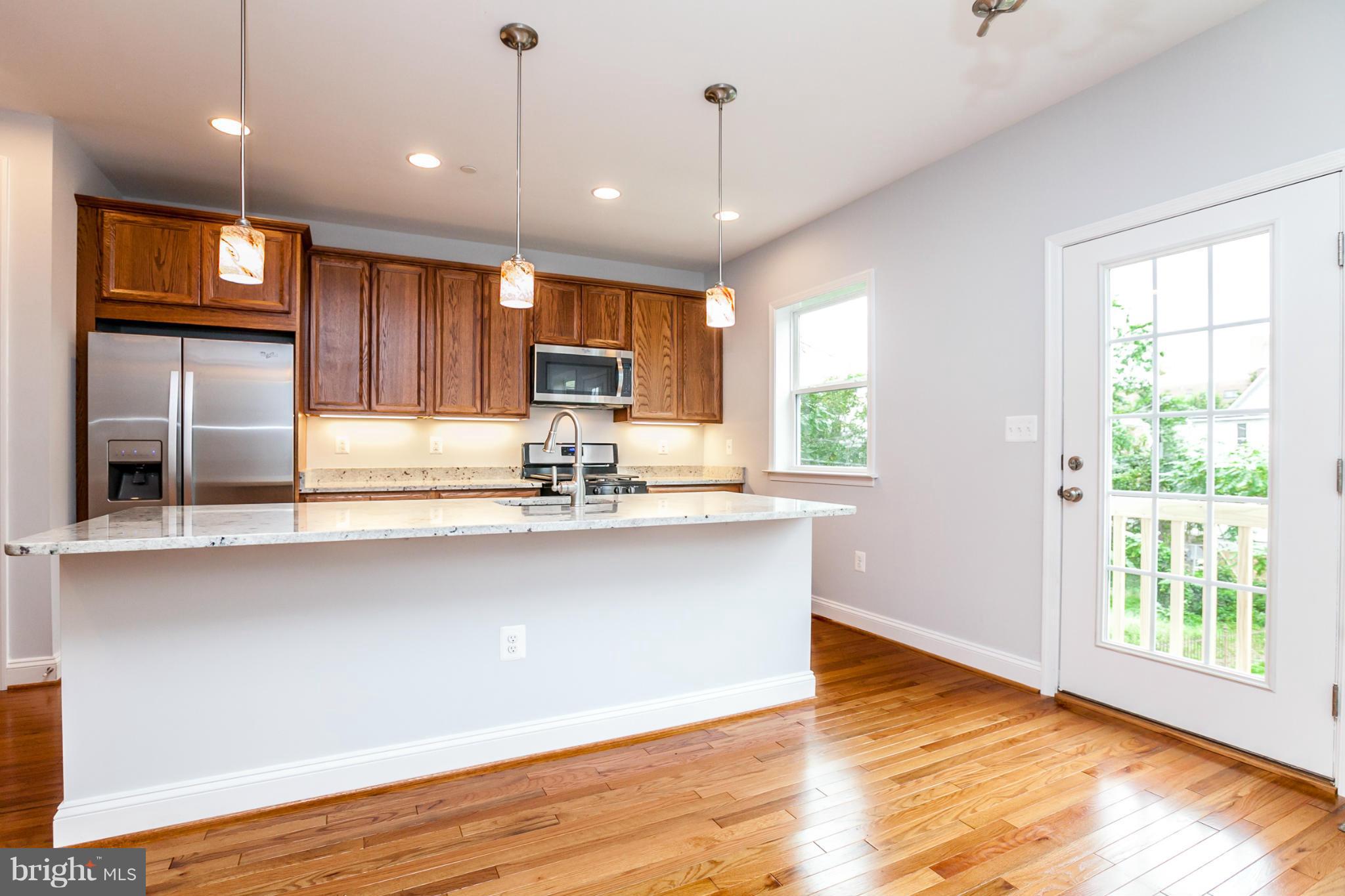 PEN LUCY - Residential