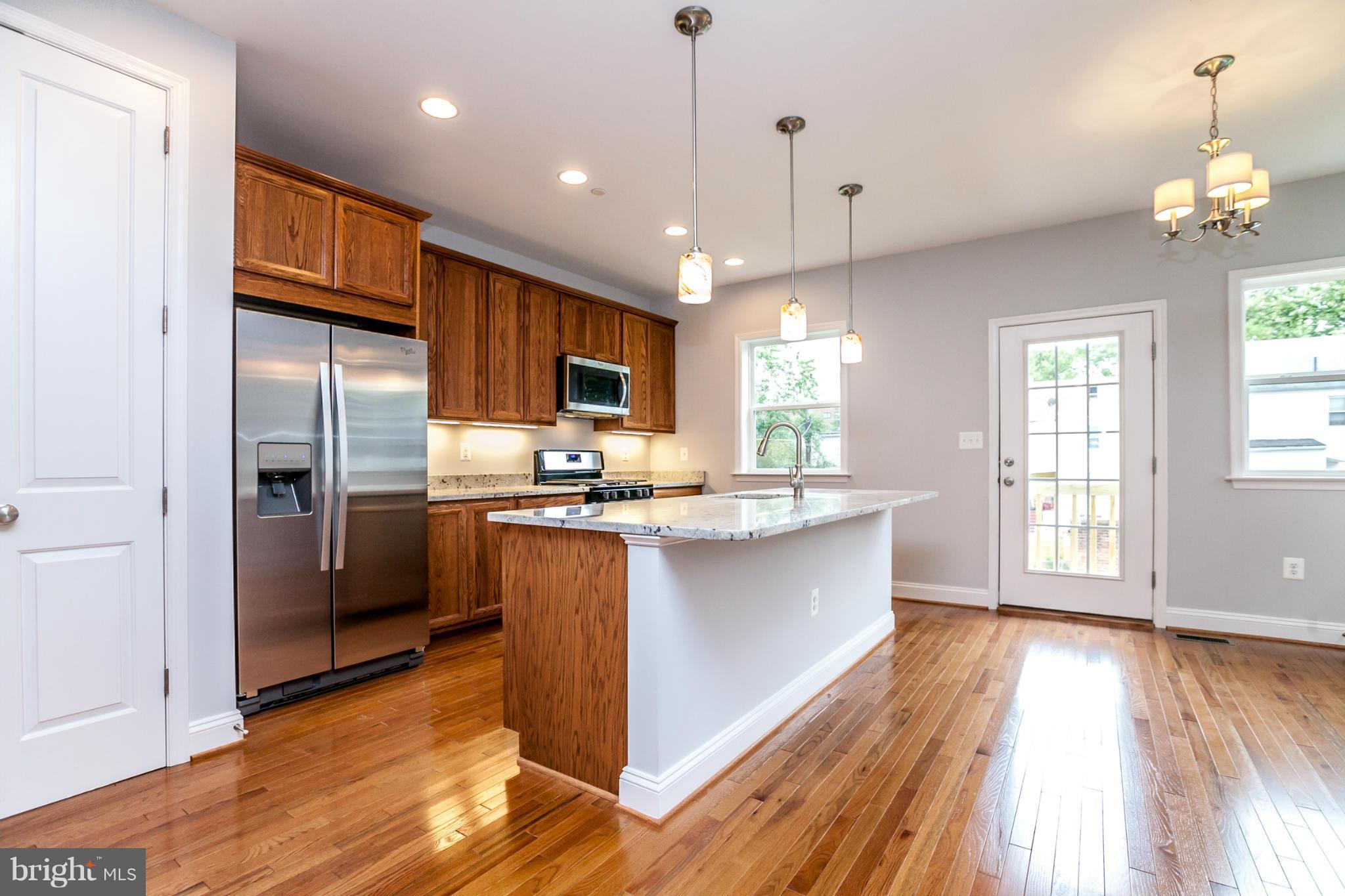 PEN LUCY - Residential