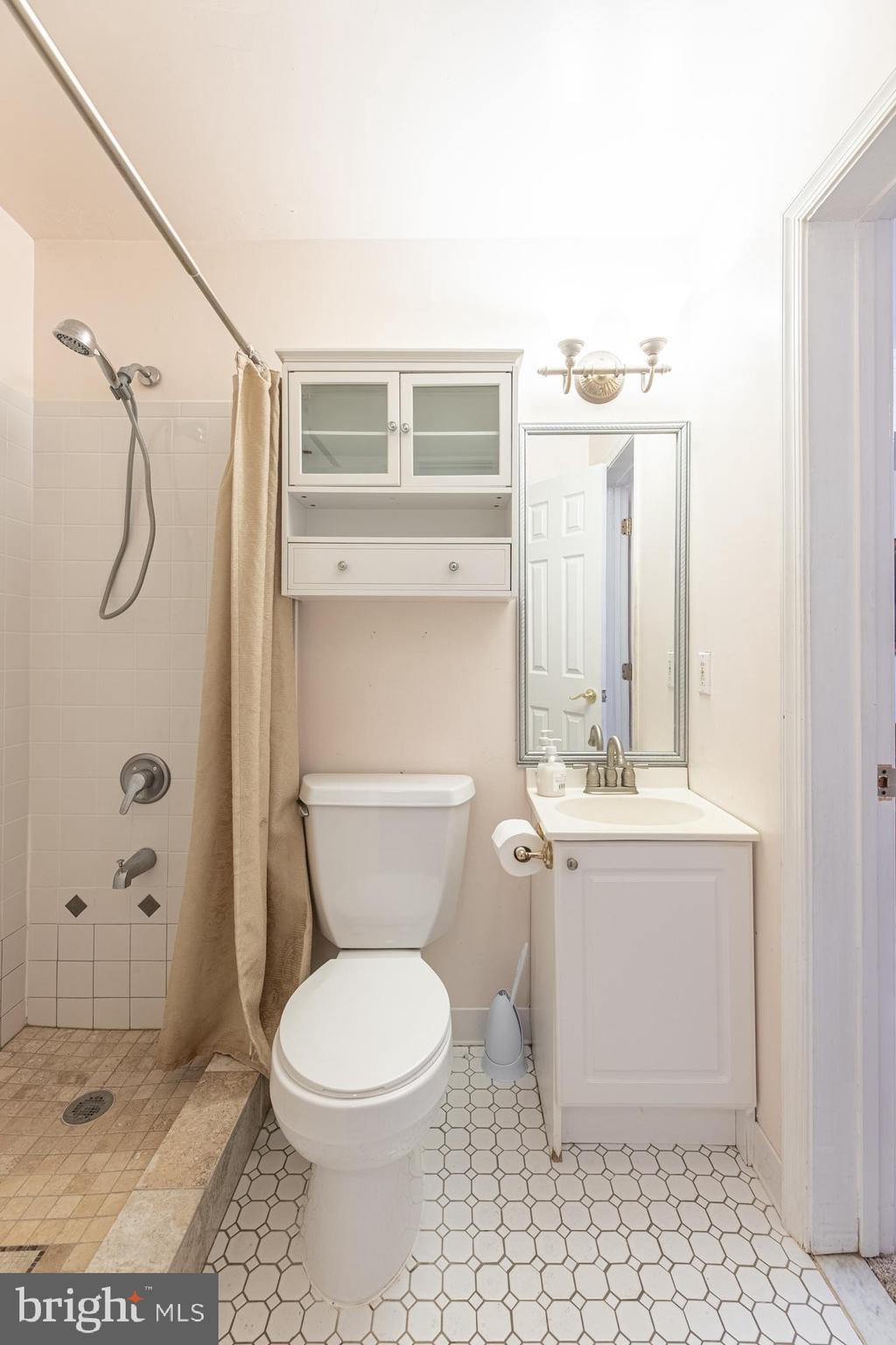 GEORGETOWN ESTATES - Residential