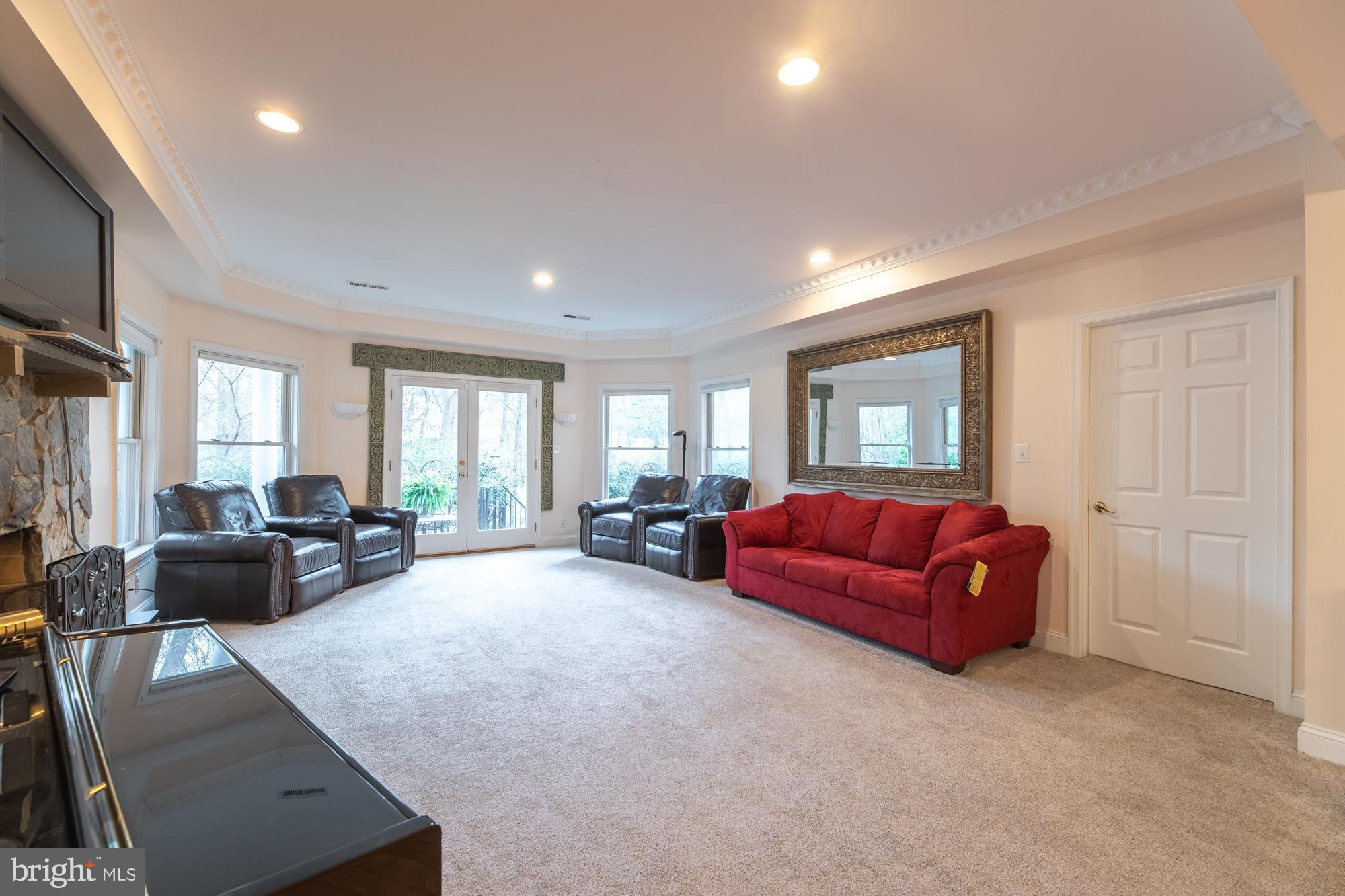 GEORGETOWN ESTATES - Residential