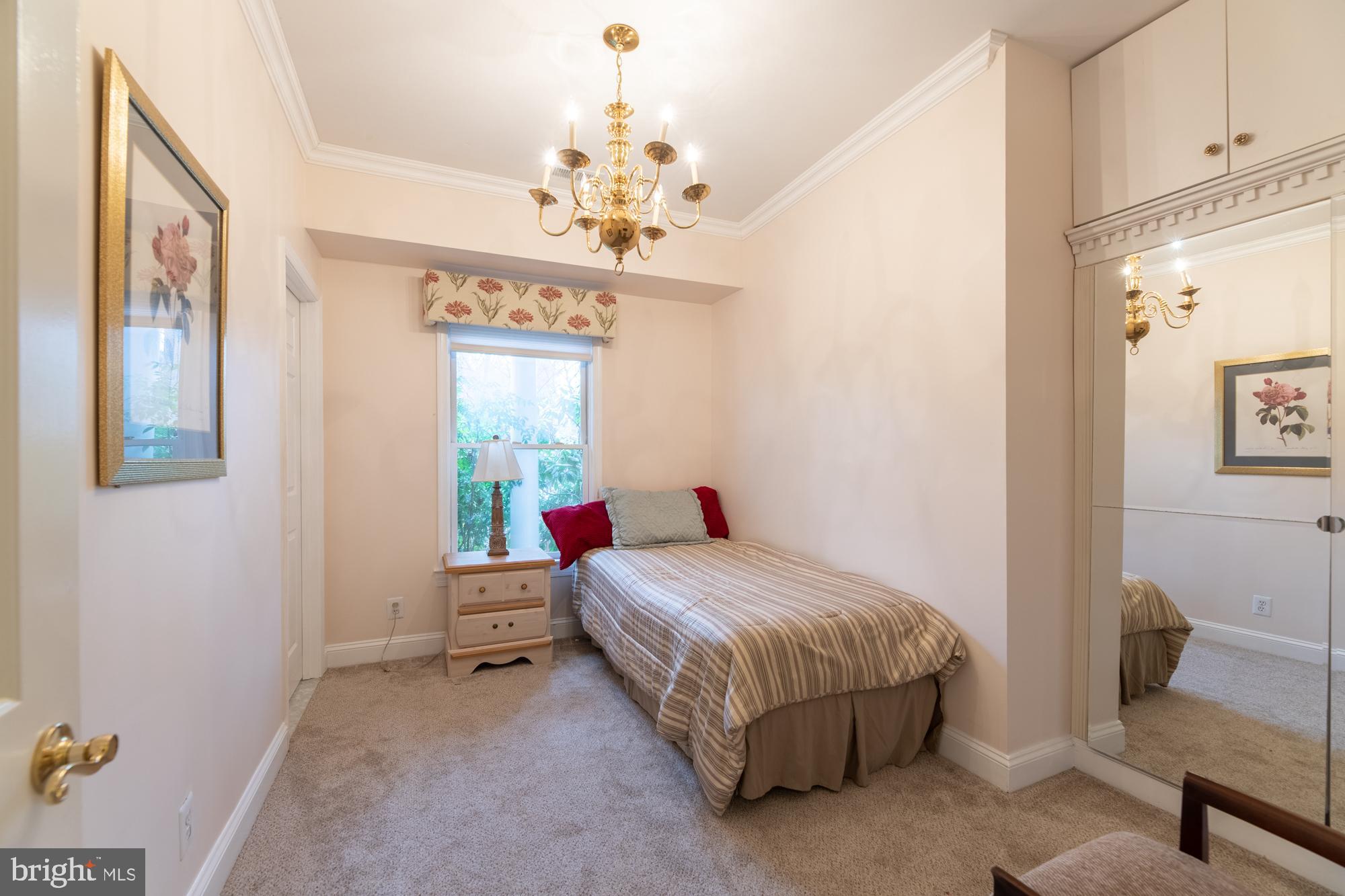 GEORGETOWN ESTATES - Residential