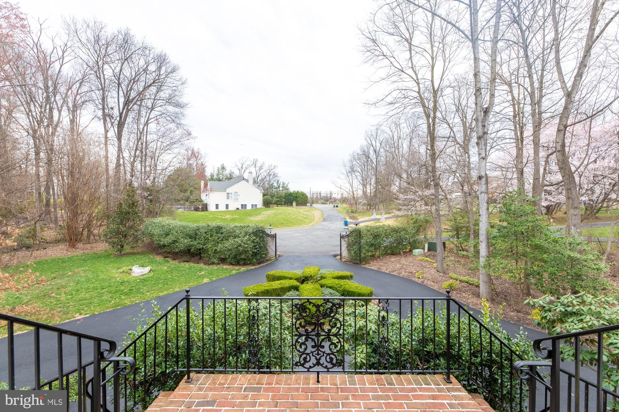 GEORGETOWN ESTATES - Residential