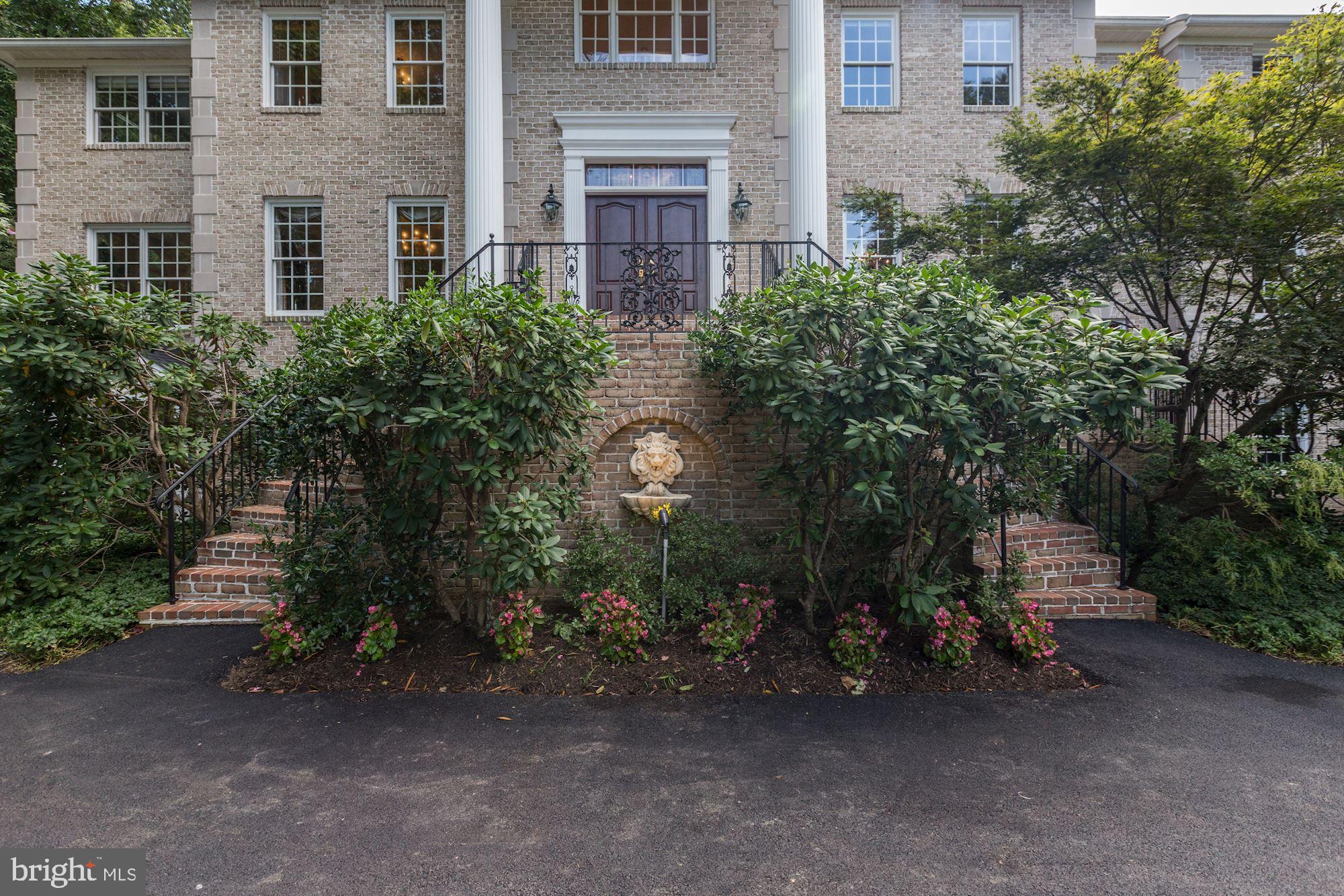 GEORGETOWN ESTATES - Residential