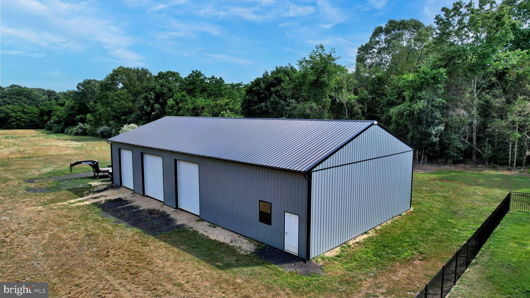 811 DARMSTADT AVENUE
