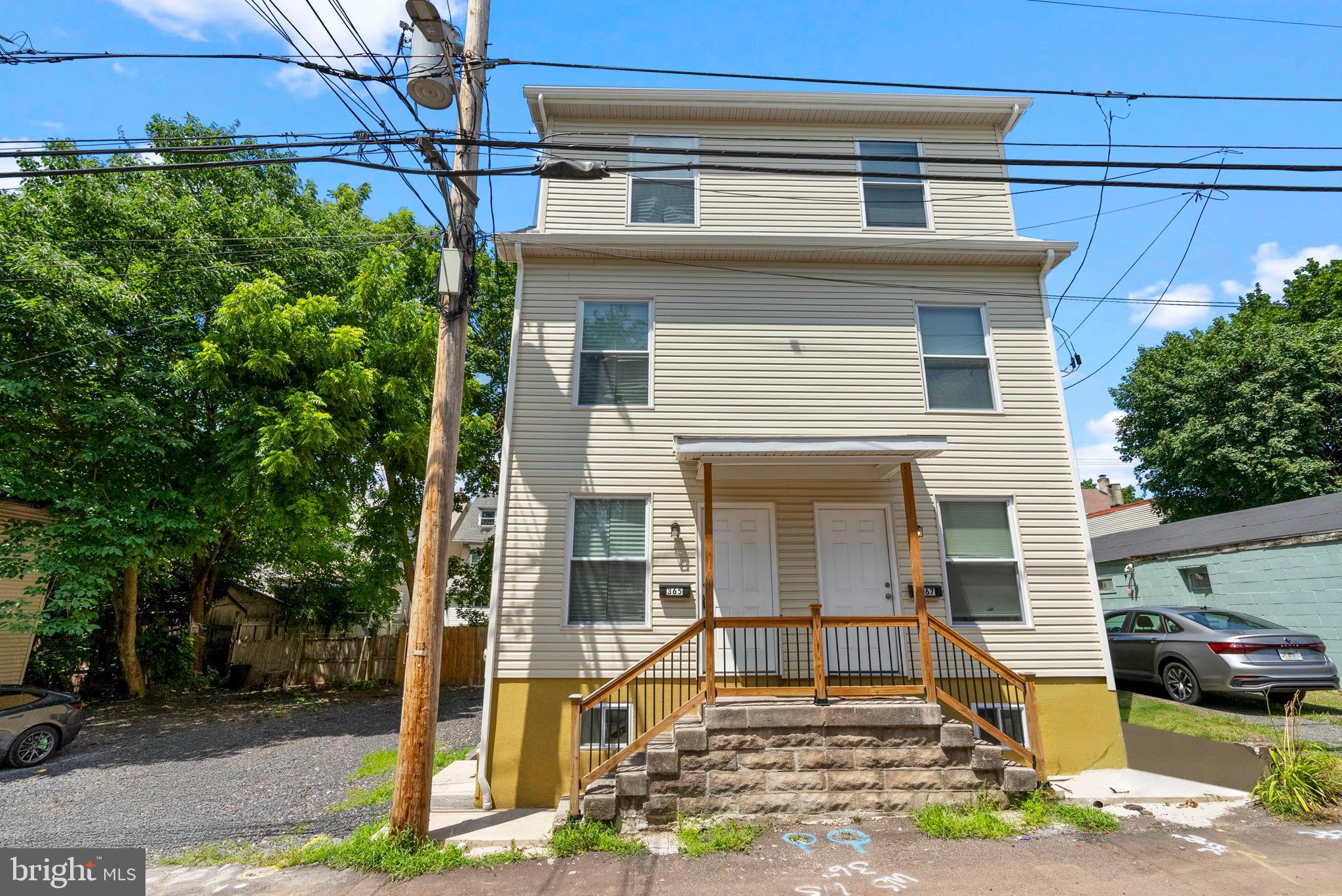 POTTSTOWN - Residential