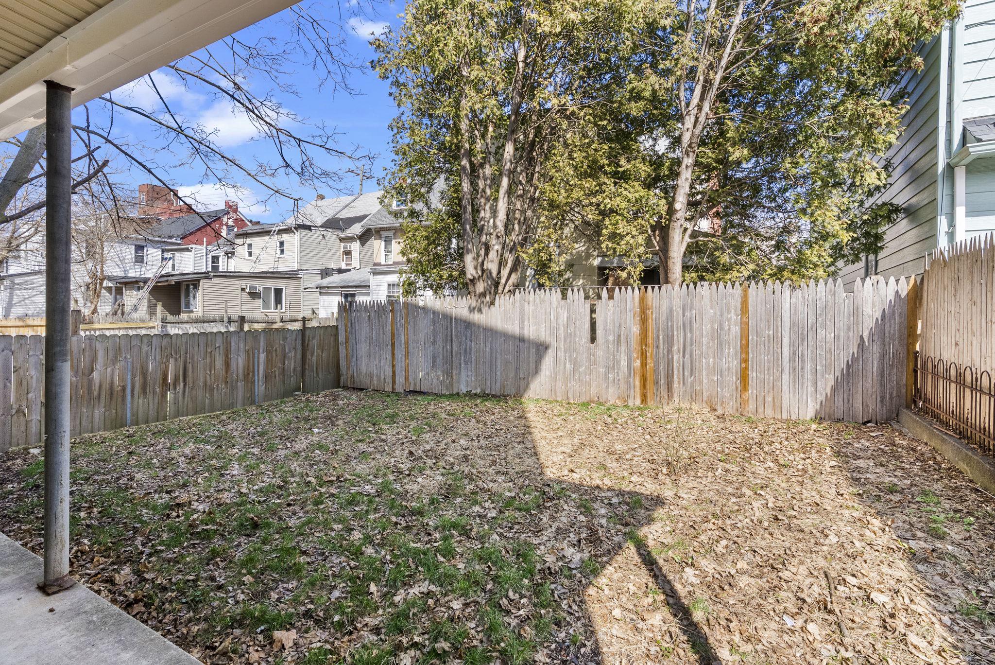 POTTSTOWN - Residential