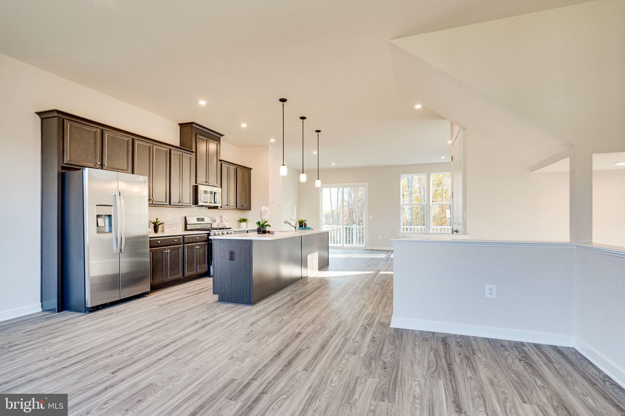 PORT POTOMAC - Residential