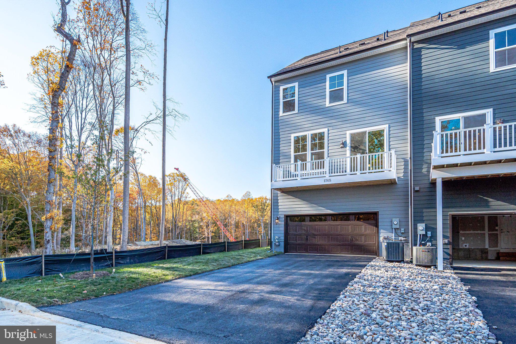 PORT POTOMAC - Residential