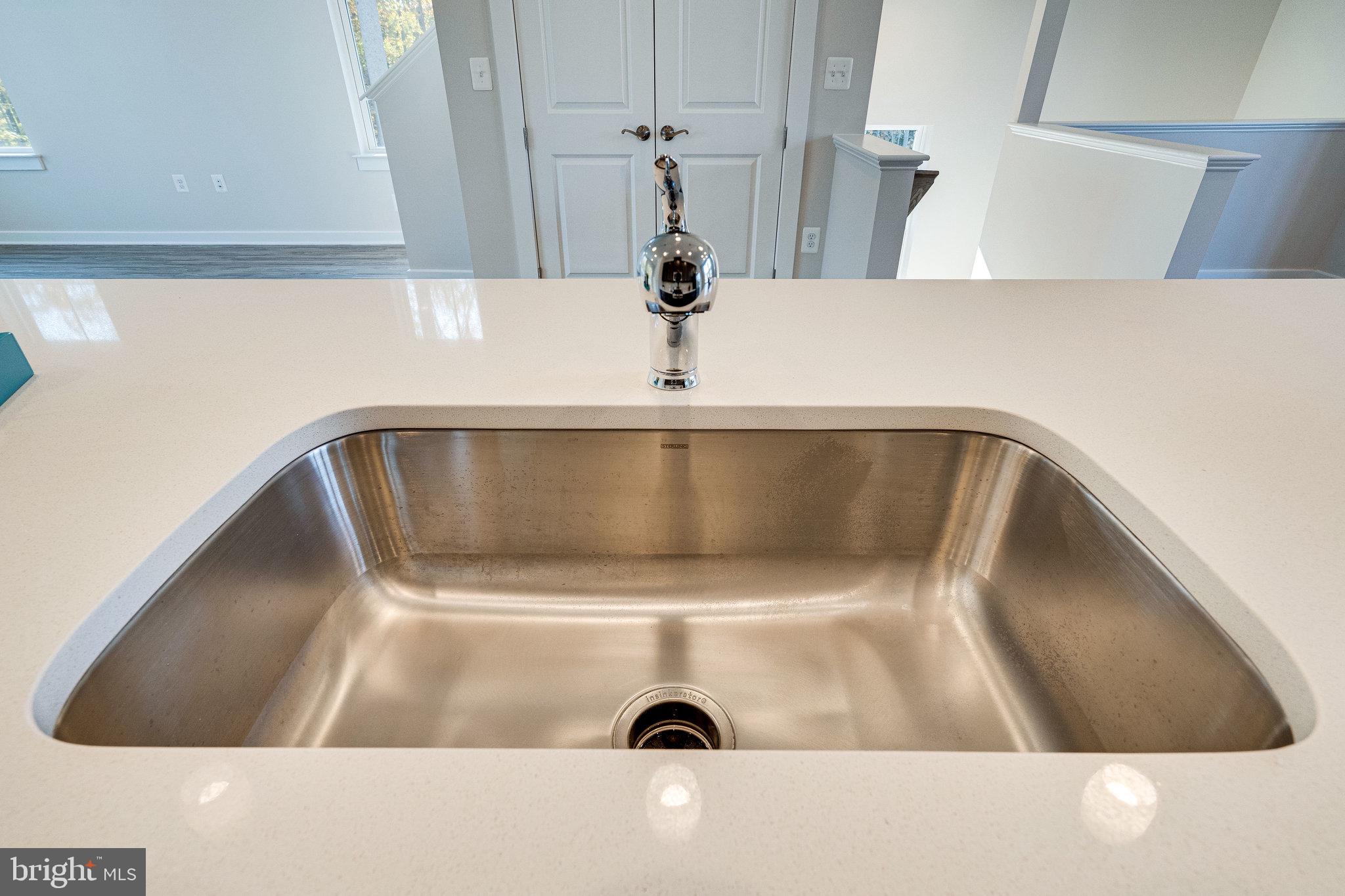 PORT POTOMAC - Residential