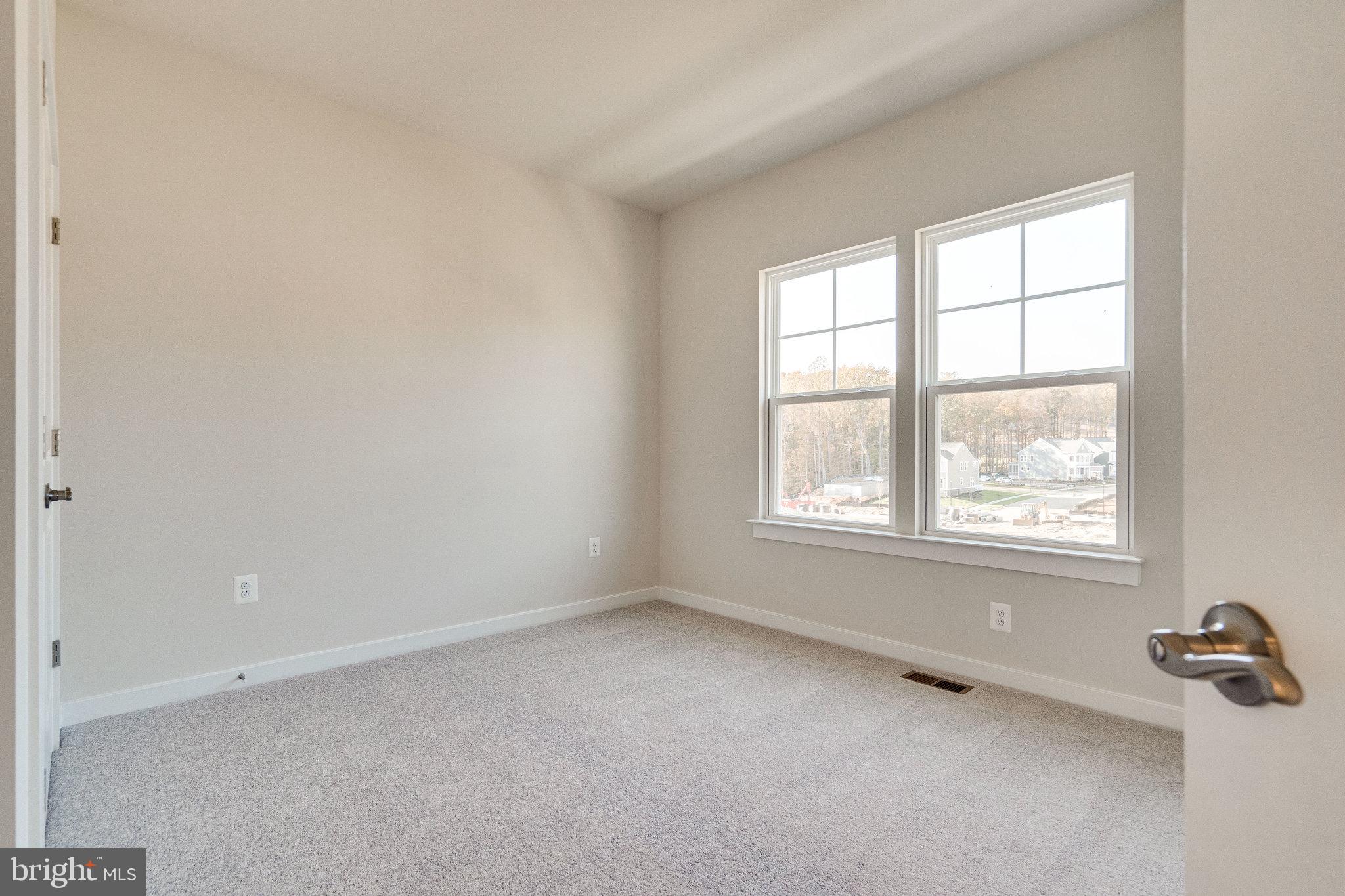 PORT POTOMAC - Residential