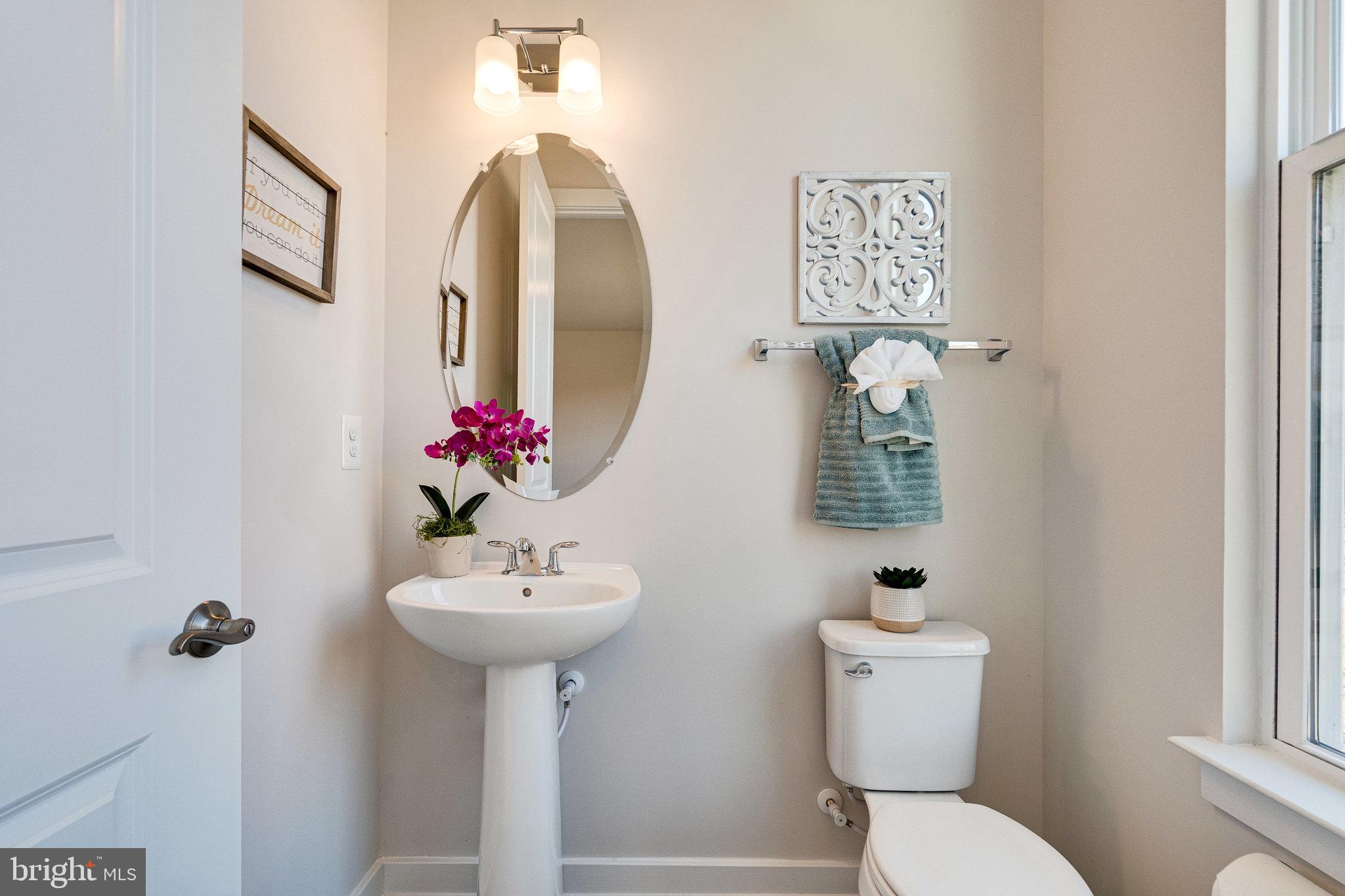 PORT POTOMAC - Residential