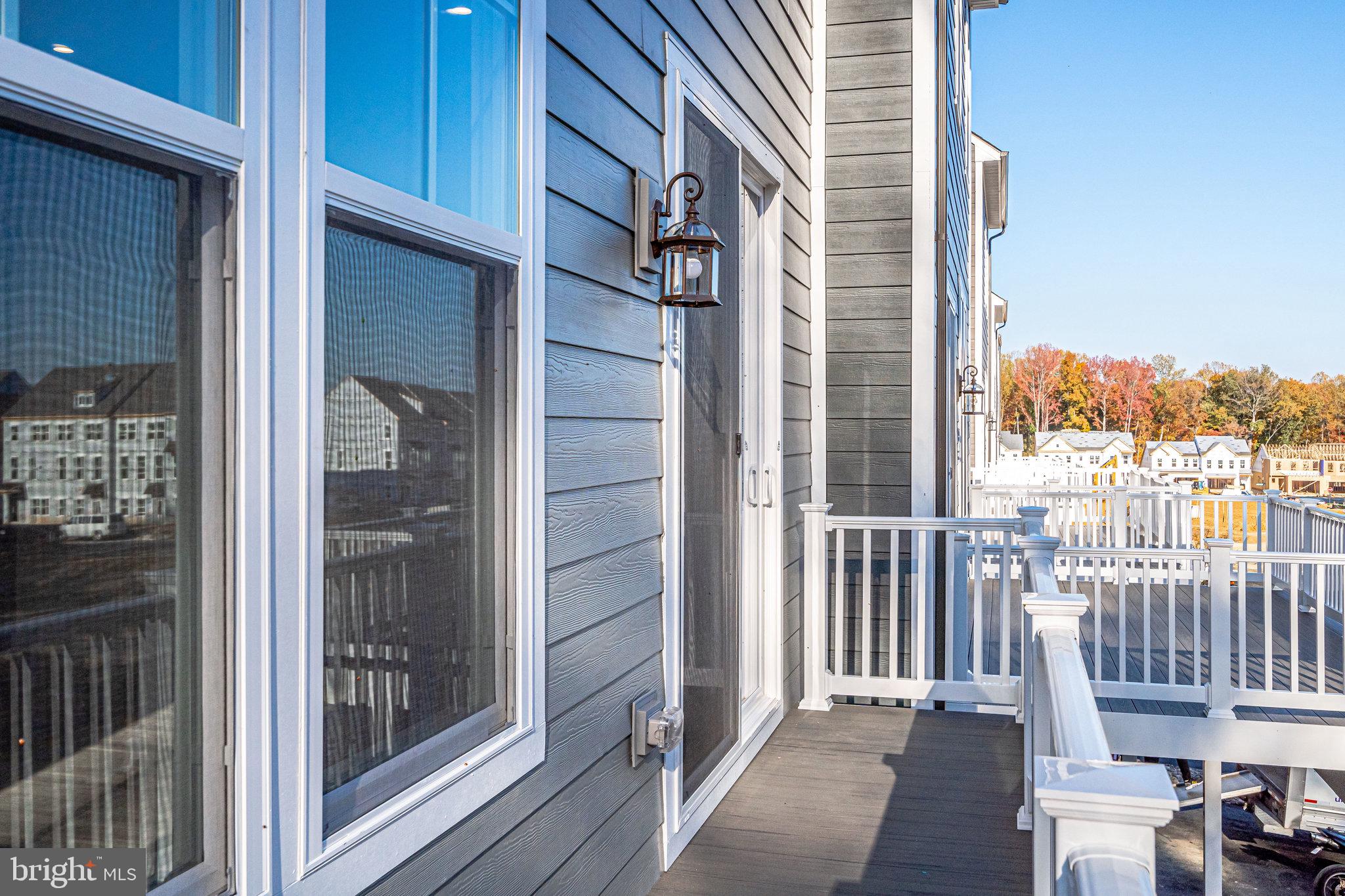 PORT POTOMAC - Residential