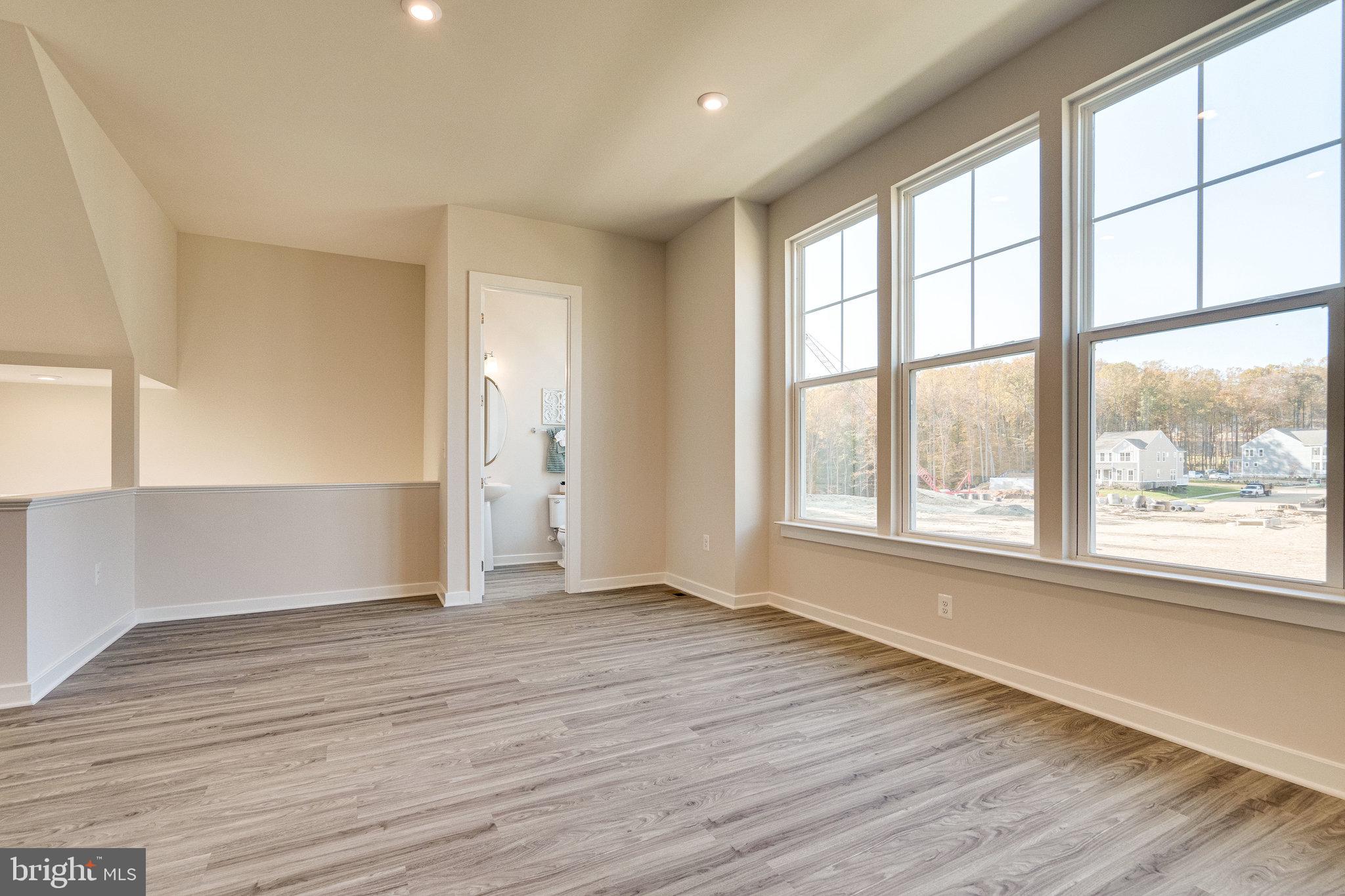 PORT POTOMAC - Residential