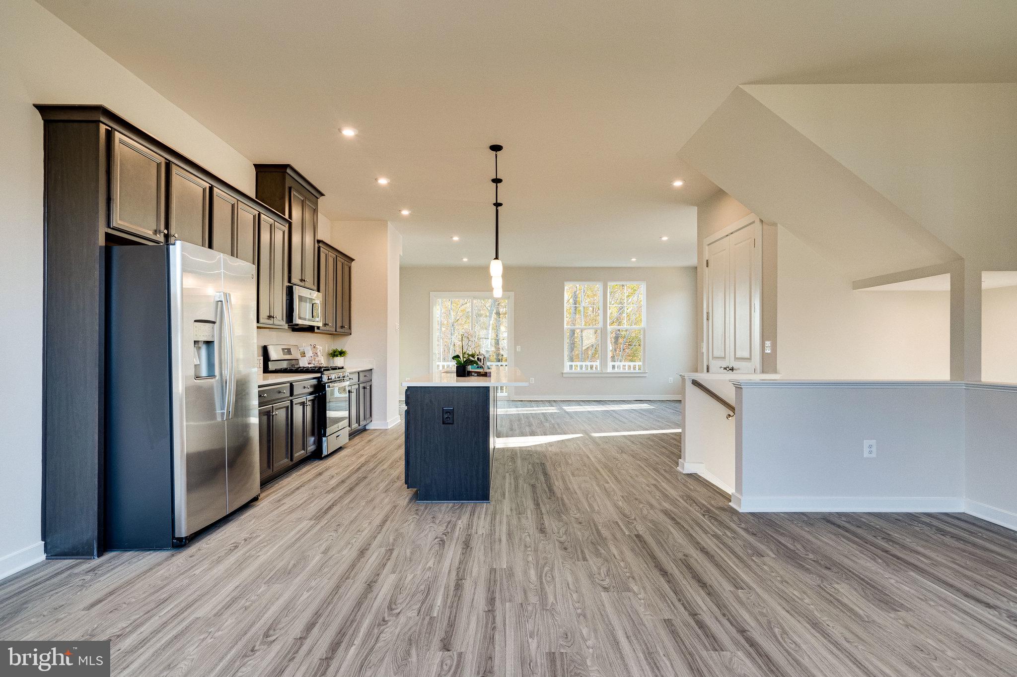 PORT POTOMAC - Residential