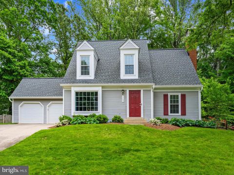 Photo of 7753 Northedge Court, SPRINGFIELD, VA 22153 (MLS # VAFX2267200) Photo of 7753 Northedge Court, SPRINGFIELD, VA 22153 (MLS # VAFX2267200)