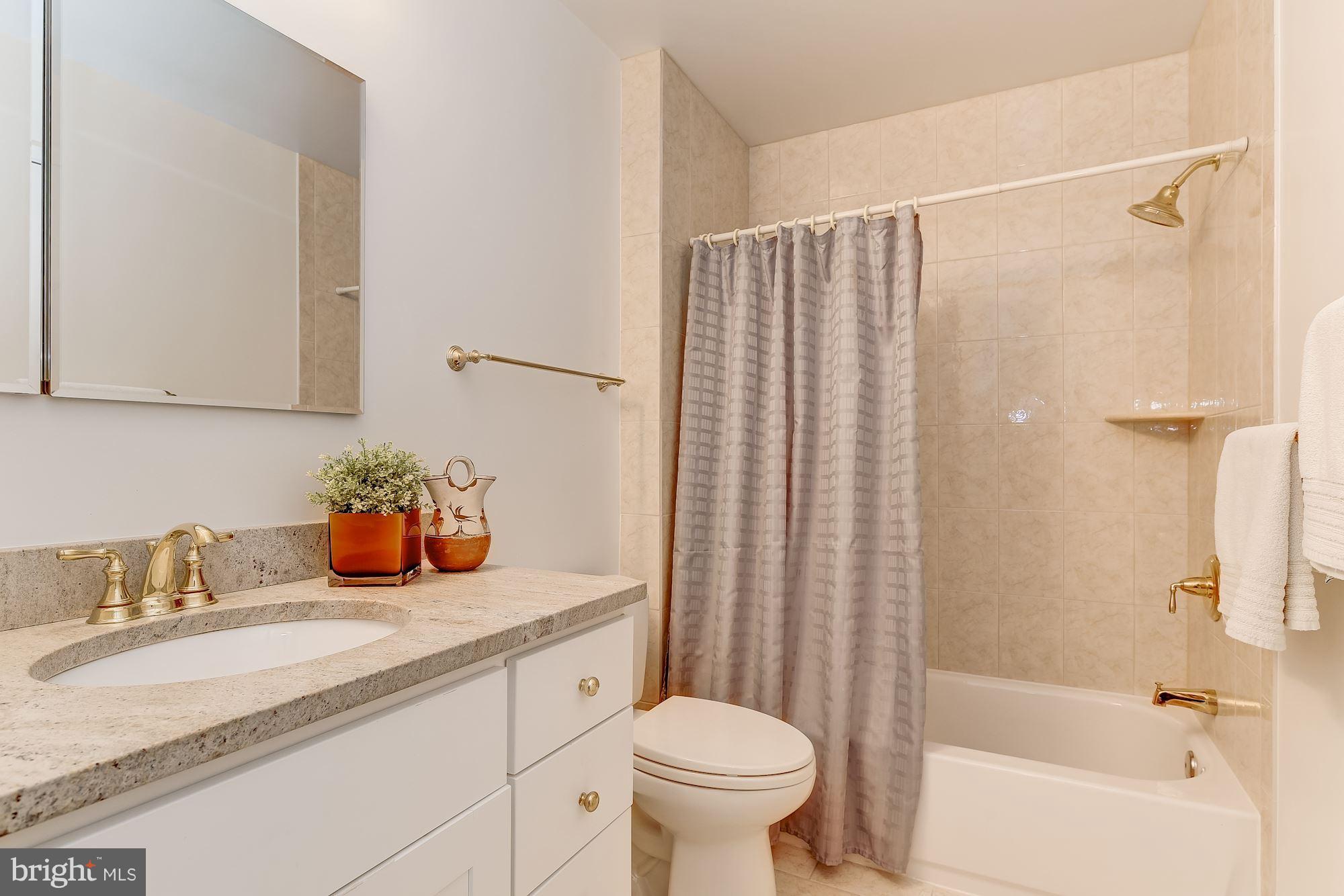 EAST GATE OF POTOMAC - Residential